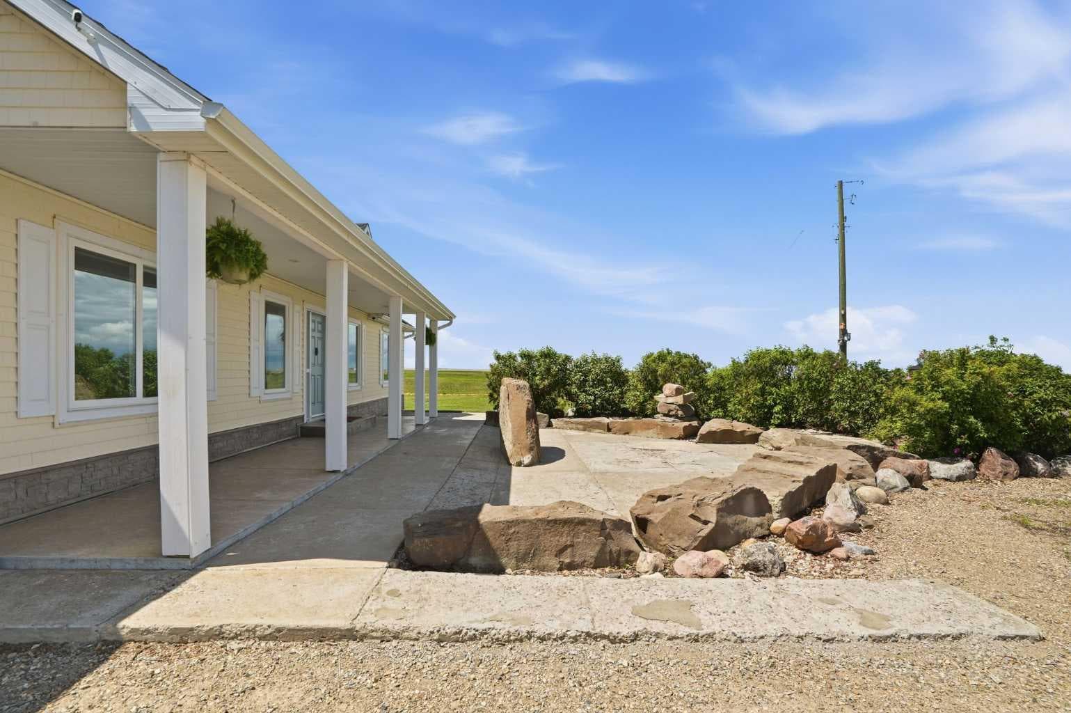 245169 271 Range Road 