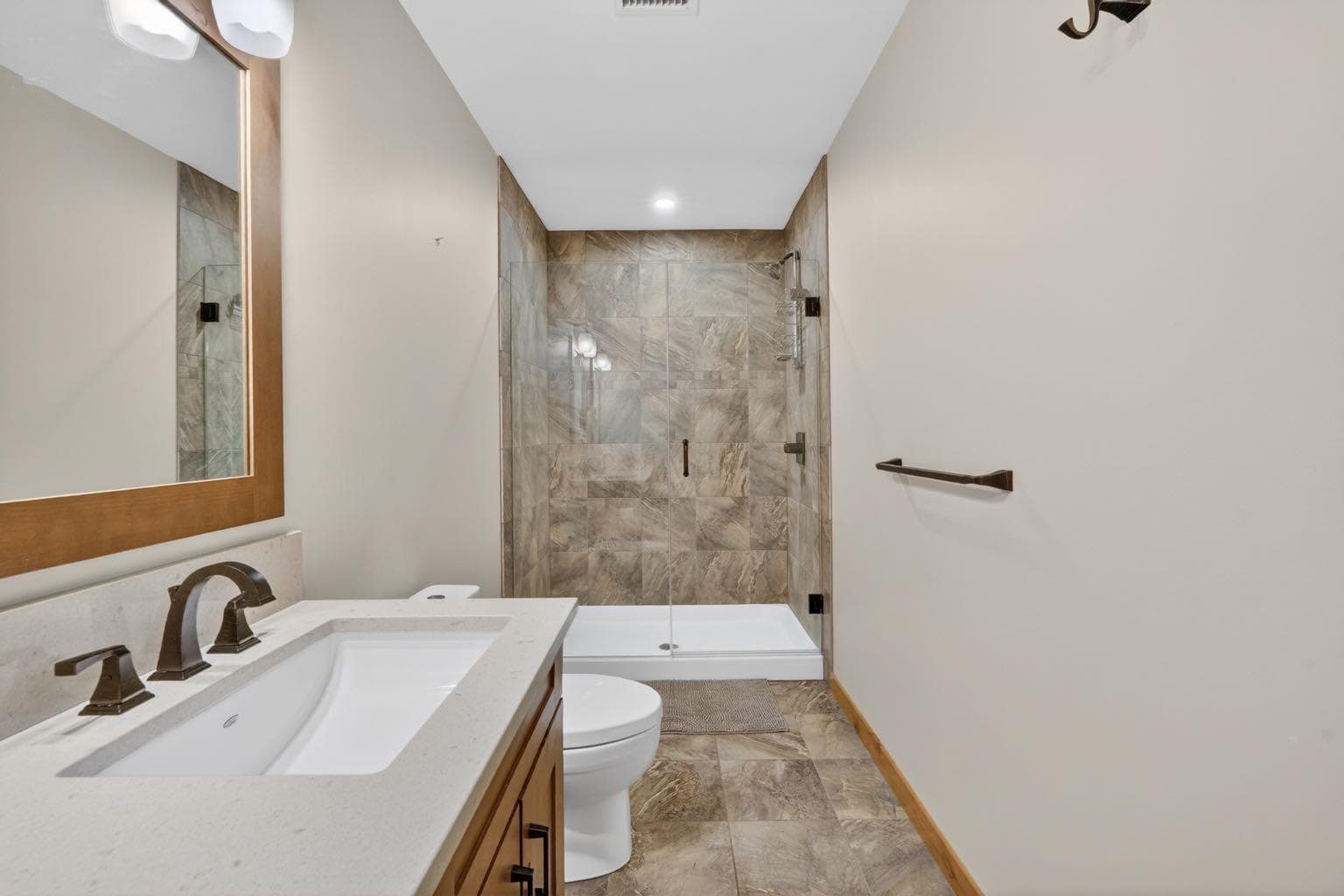 407, 707 Spring Creek Drive  