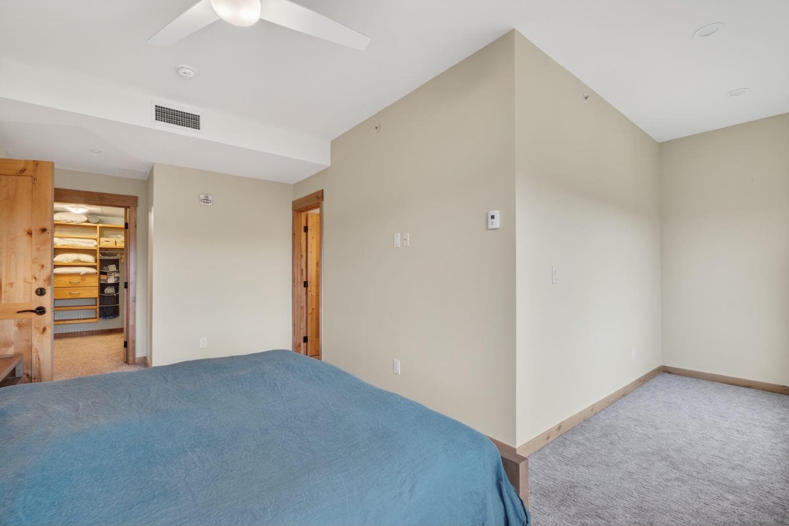 407, 707 Spring Creek Drive  