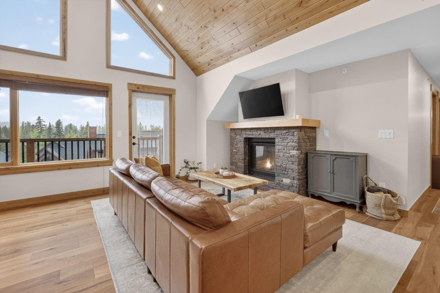 407, 707 Spring Creek Drive  