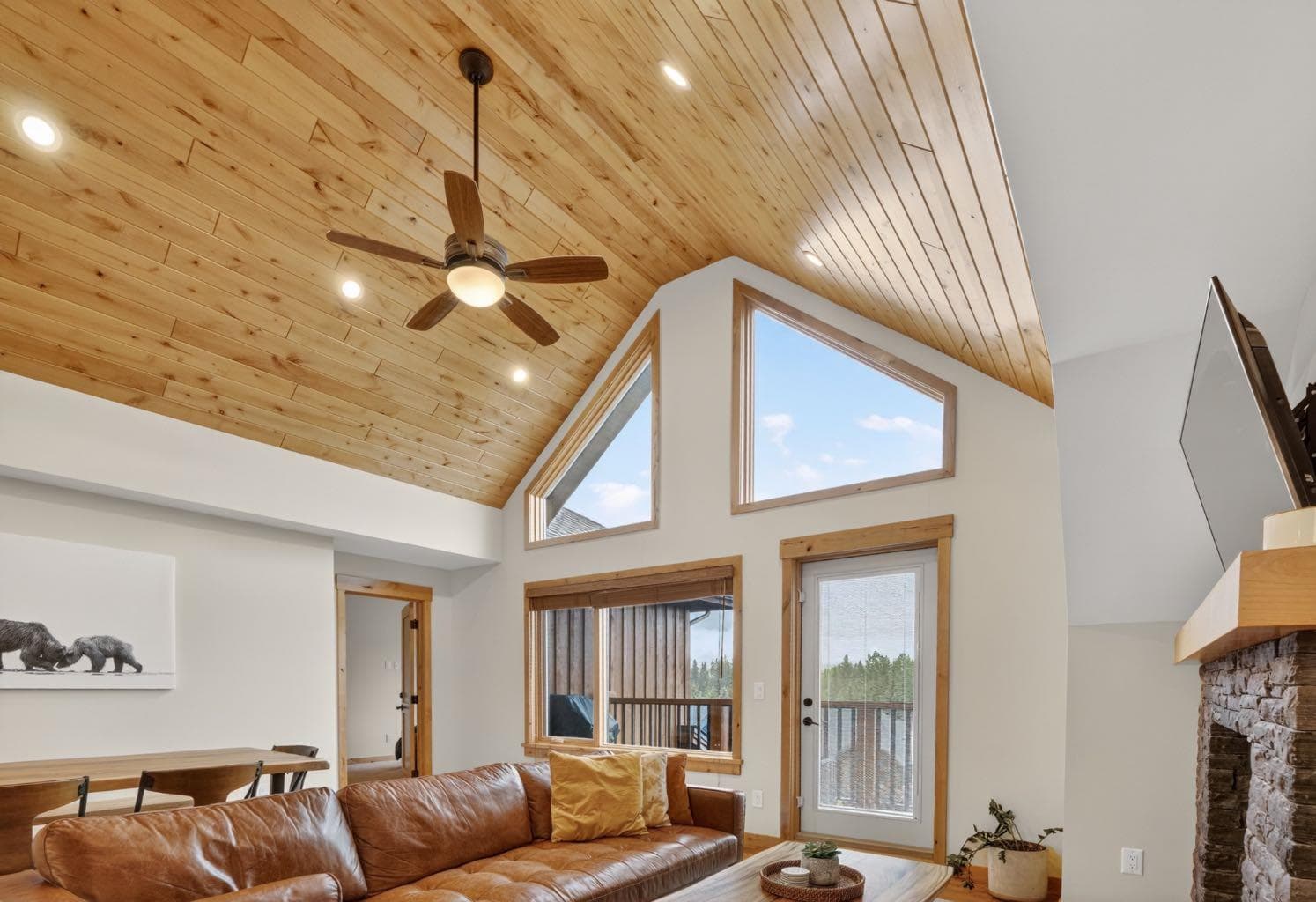 407, 707 Spring Creek Drive  