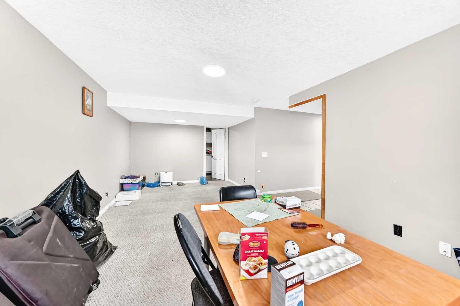 79 Castledale Way NE