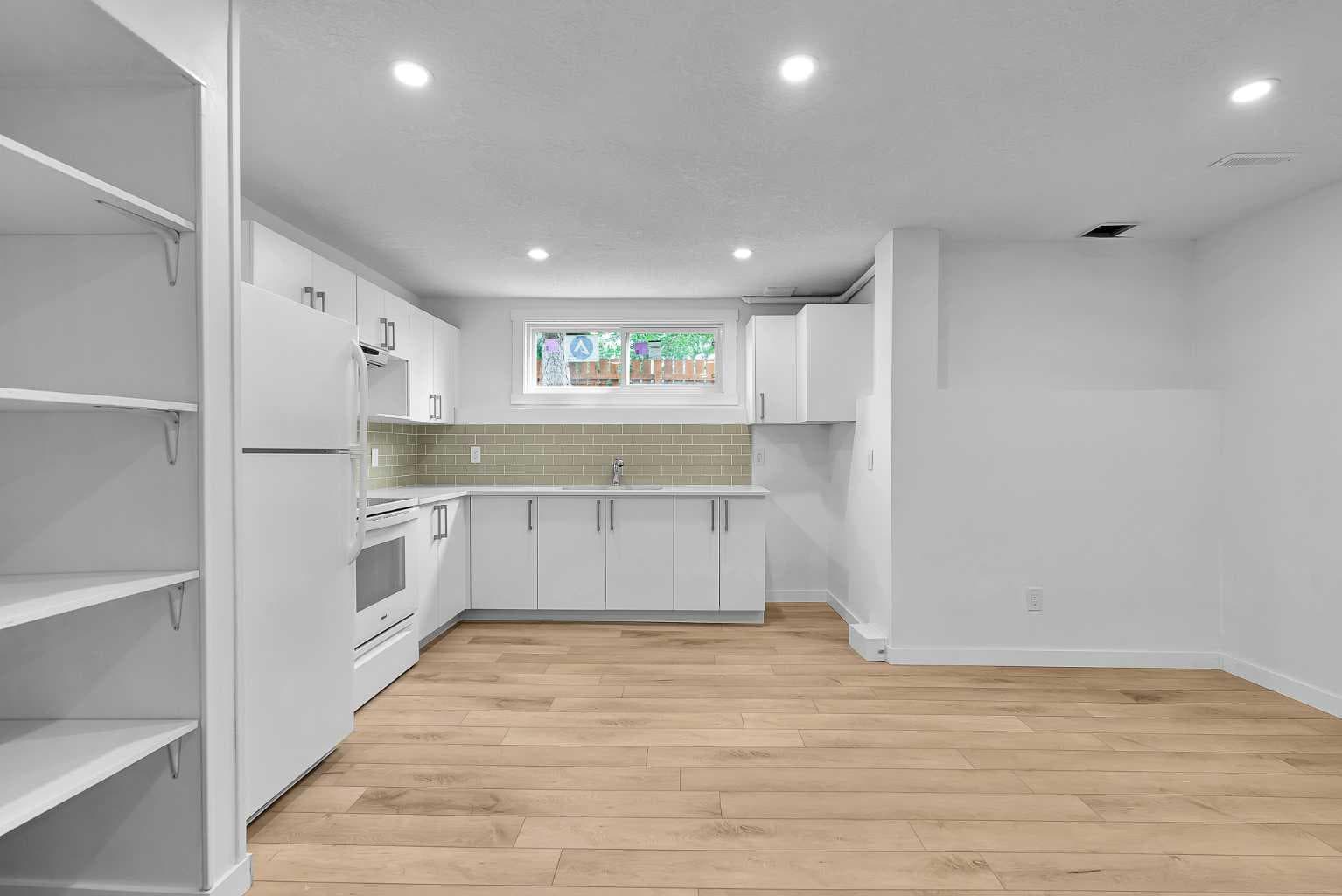 3820 14 Avenue SE