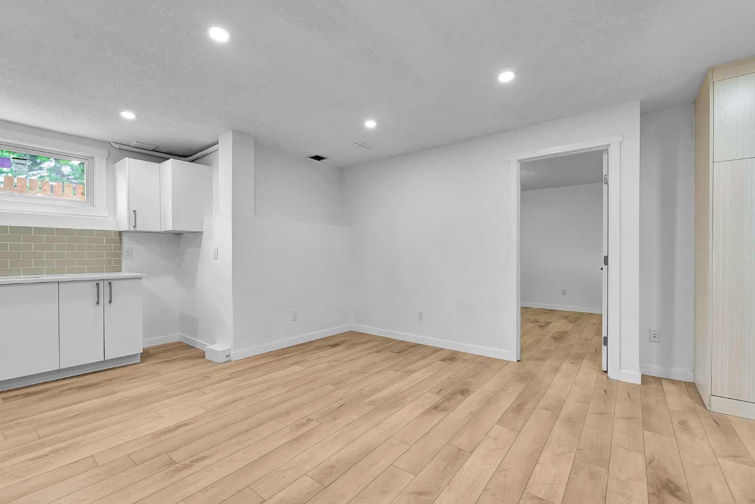 3820 14 Avenue SE