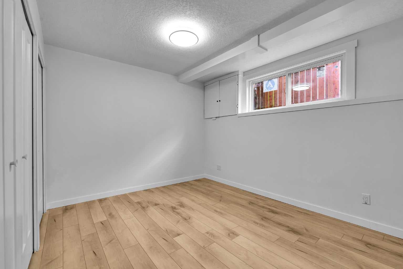 3820 14 Avenue SE