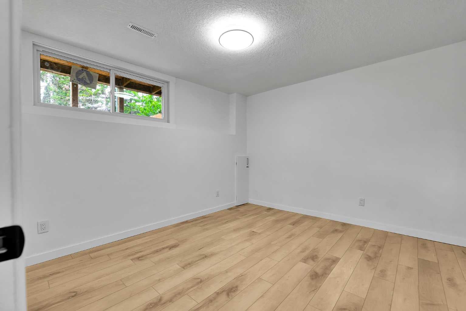 3820 14 Avenue SE