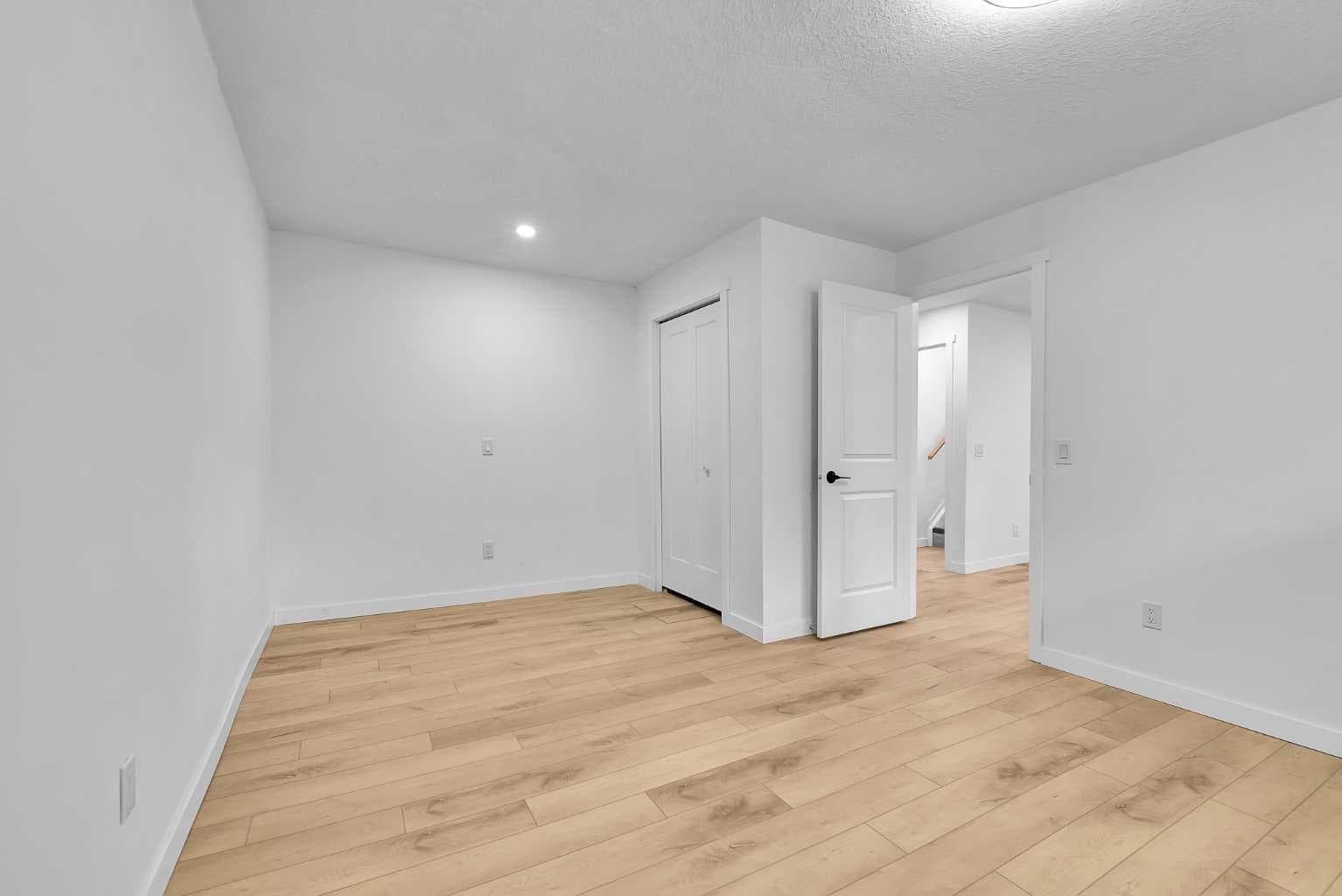 3820 14 Avenue SE