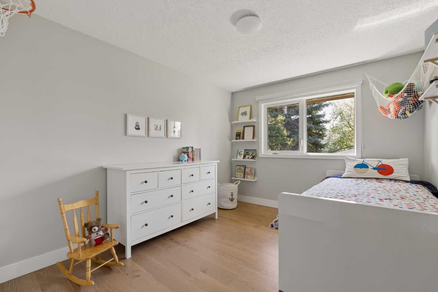 127 Parkglen Crescent SE