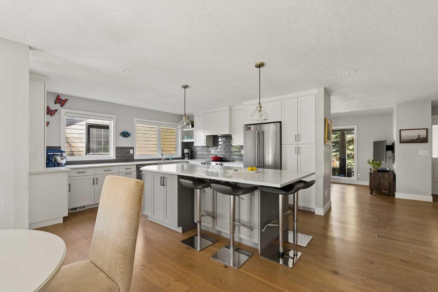 127 Parkglen Crescent SE