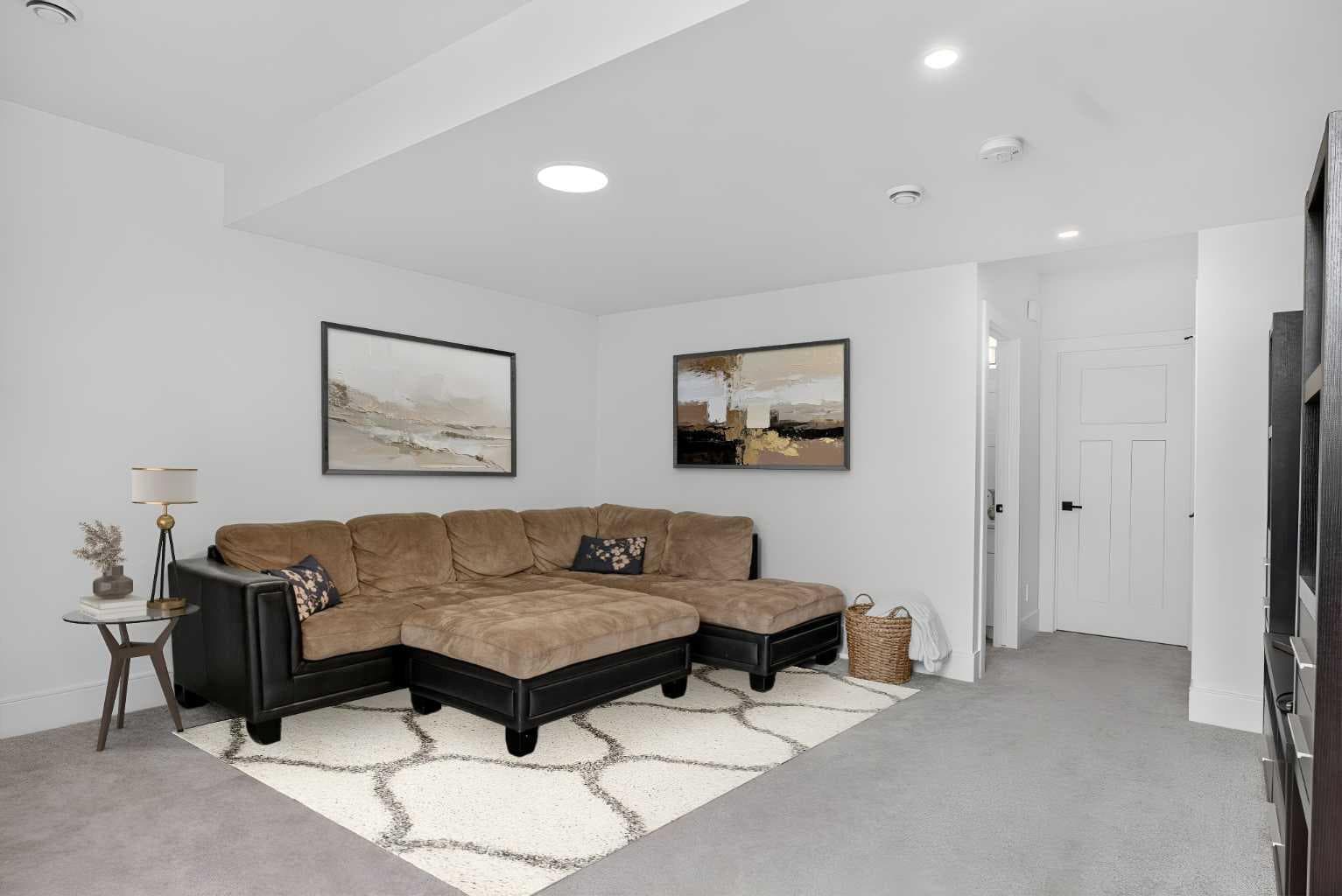 235 Treeline View SW