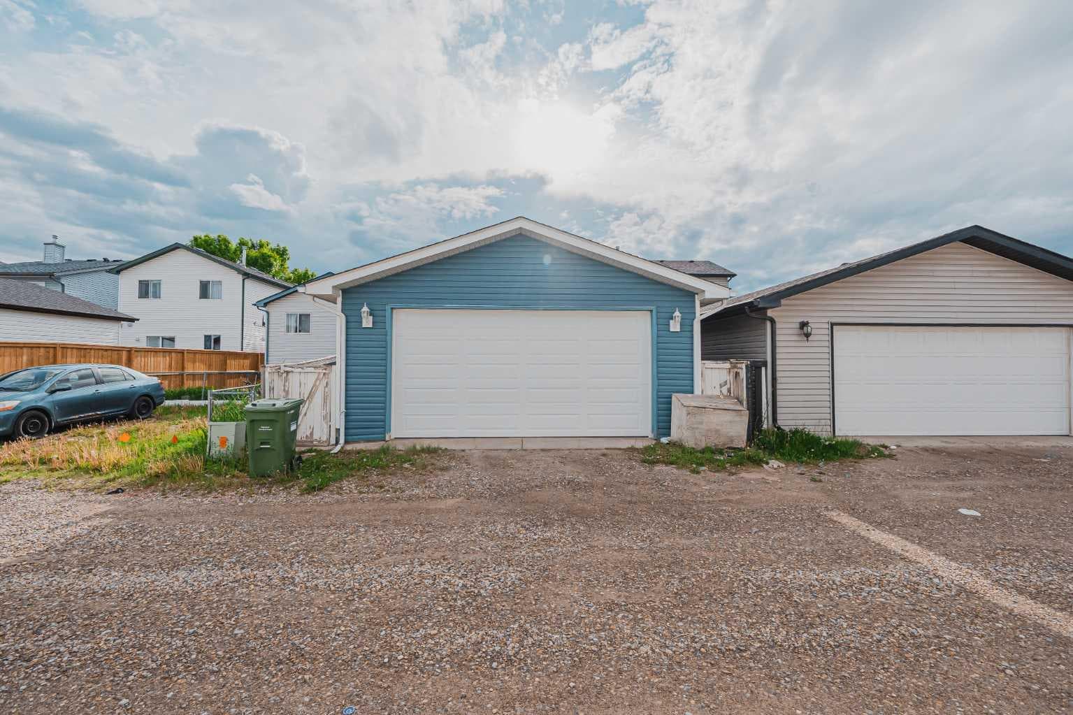 66 Martin Crossing Close NE