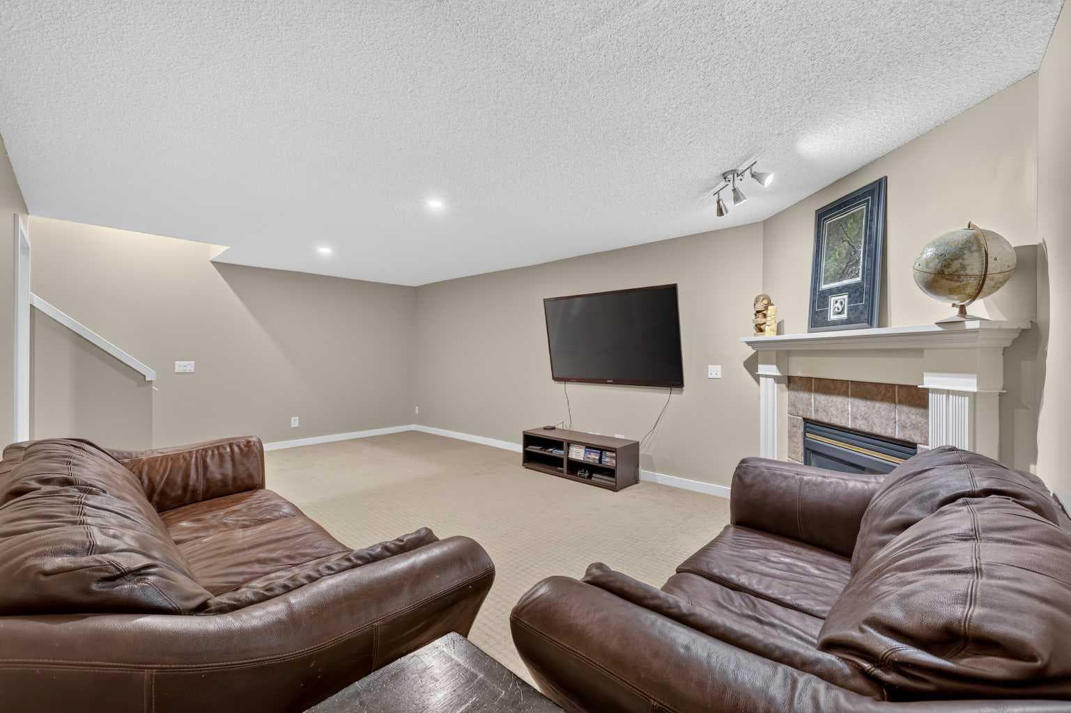 67 Hidden Ranch Terrace NW