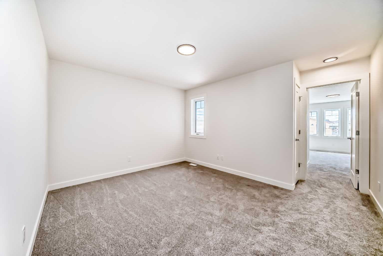 109 Heritage Park 