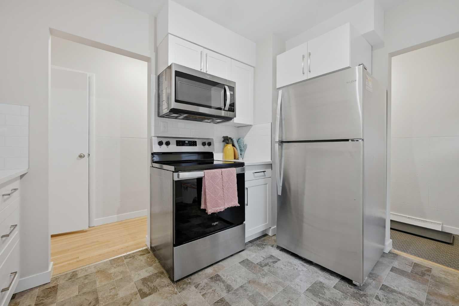 2404 & 2406 Richmond Road SW