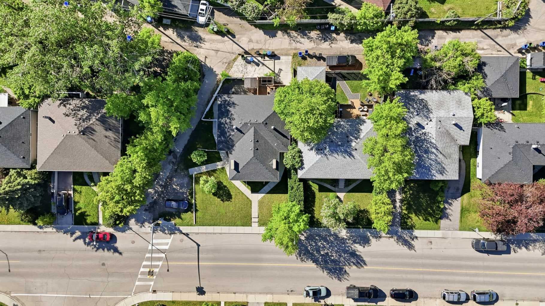2404 & 2406 Richmond Road SW