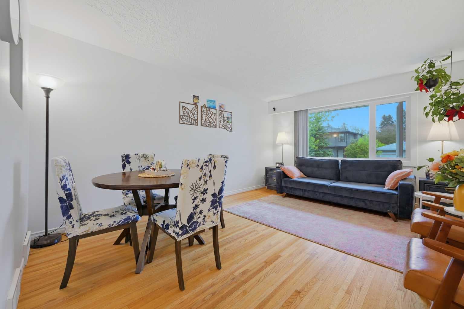 2404 & 2406 Richmond Road SW