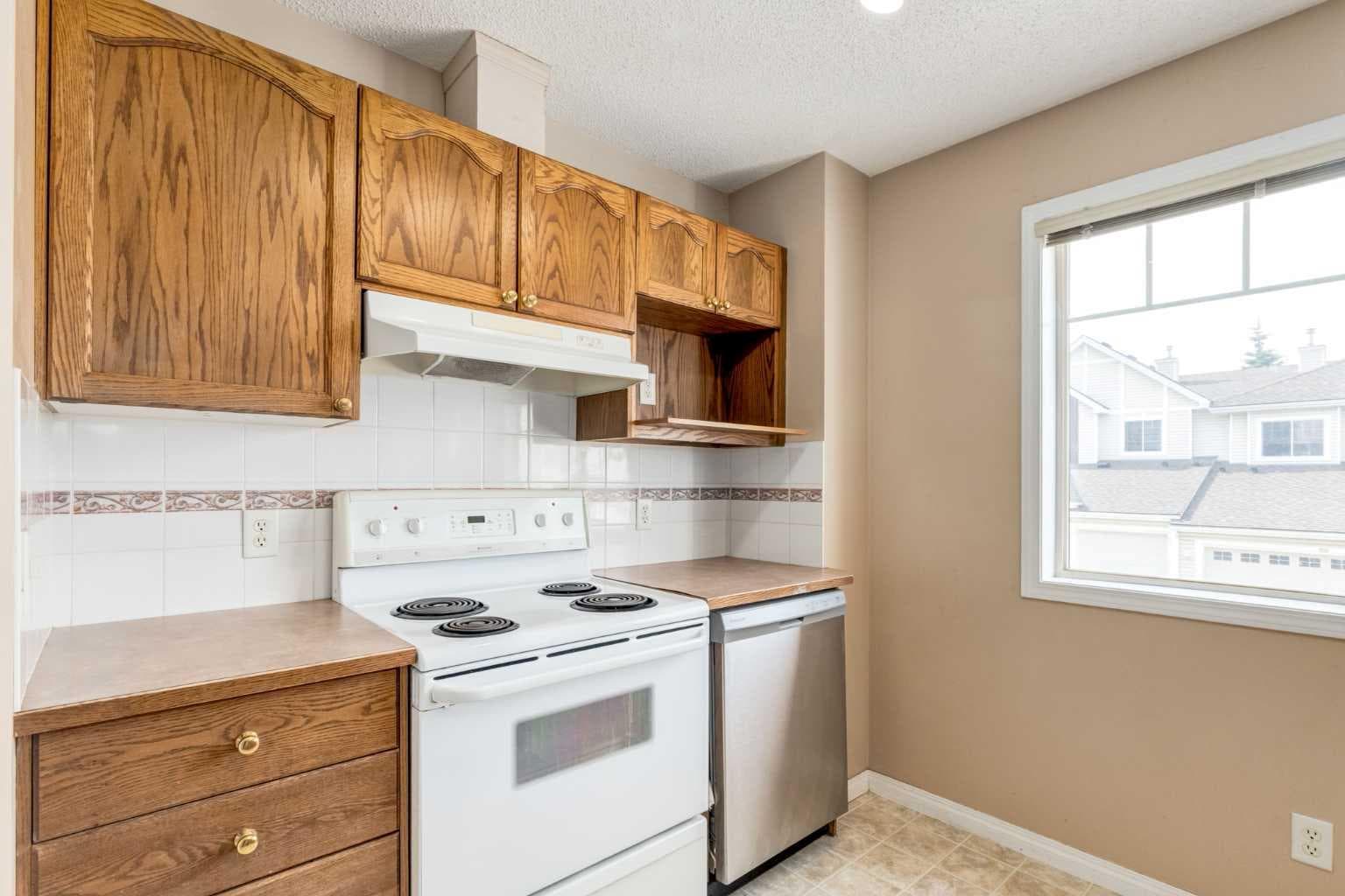 109 Hidden Creek Gardens NW