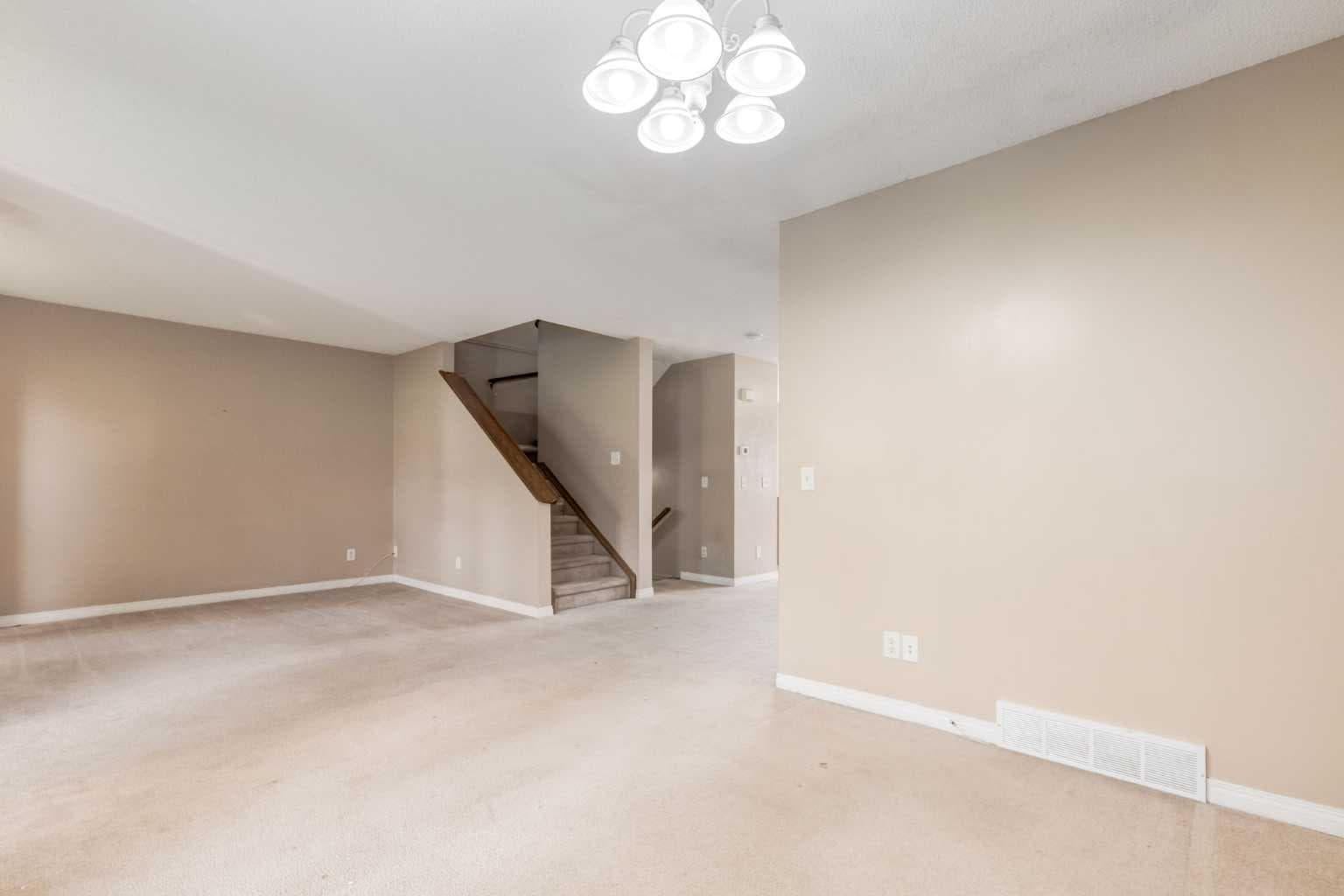 109 Hidden Creek Gardens NW