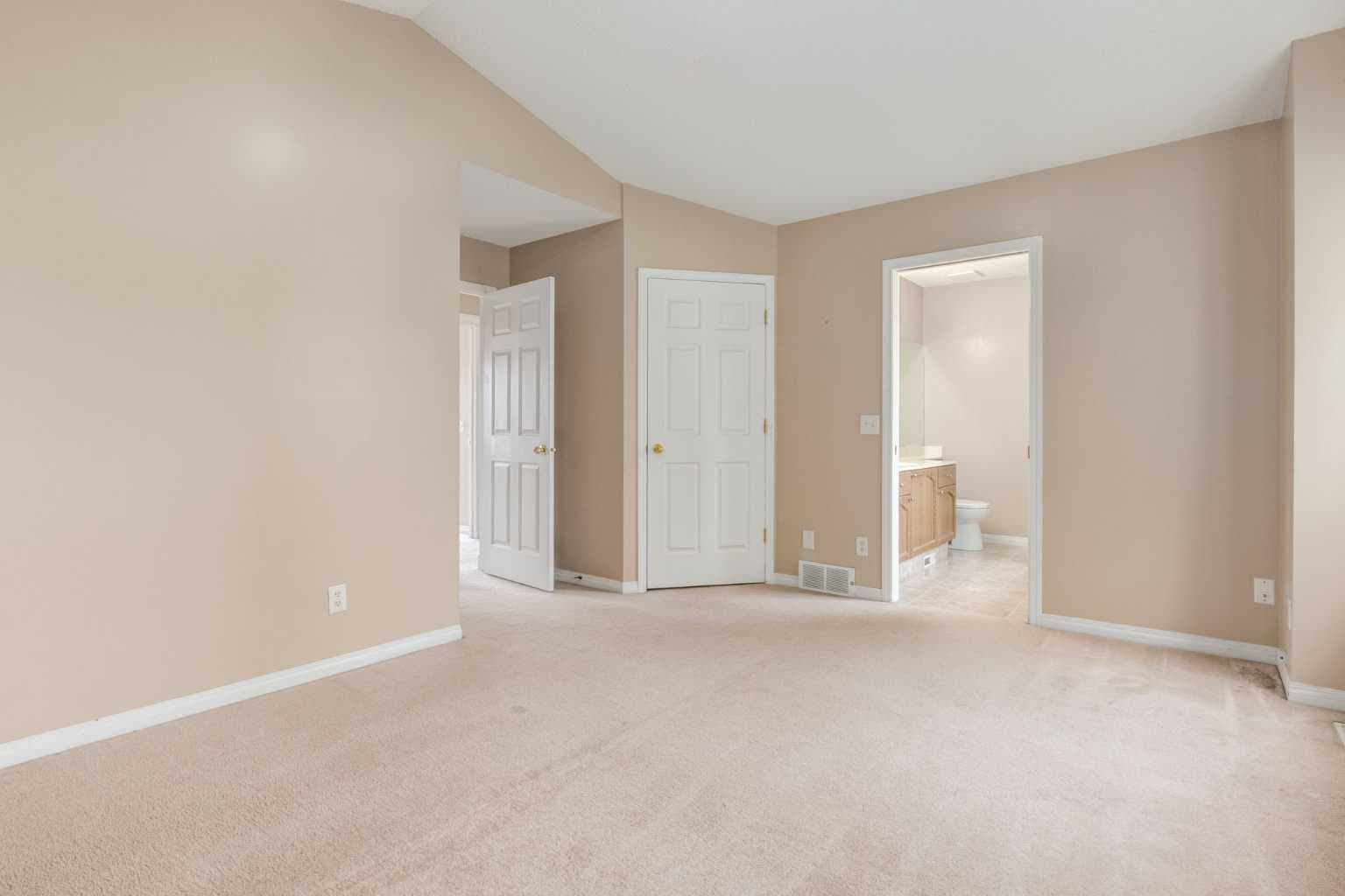 109 Hidden Creek Gardens NW