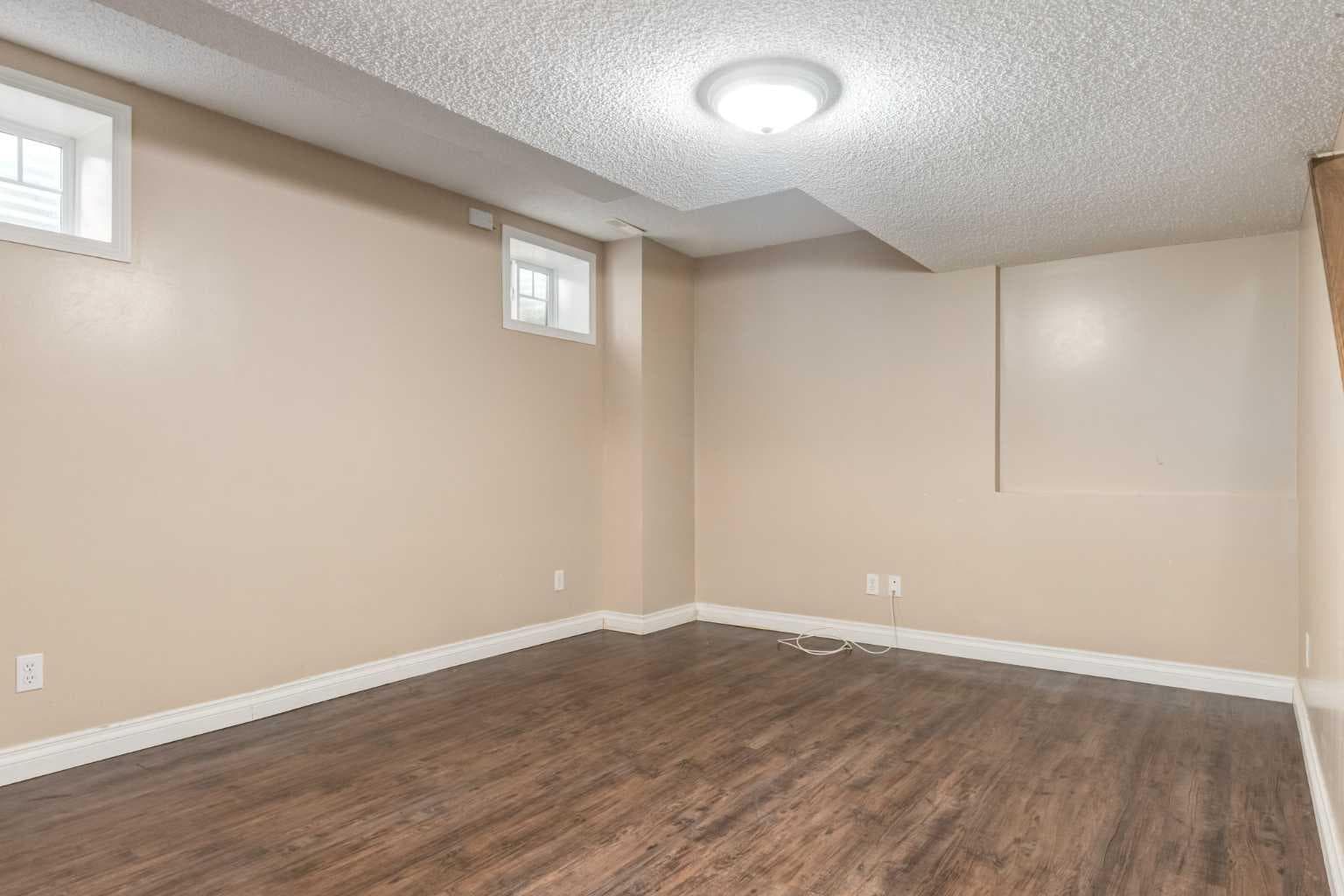 109 Hidden Creek Gardens NW