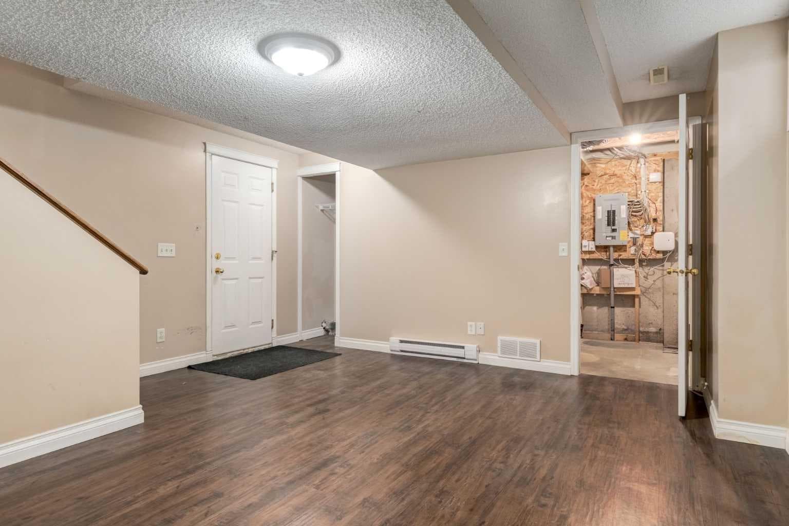 109 Hidden Creek Gardens NW