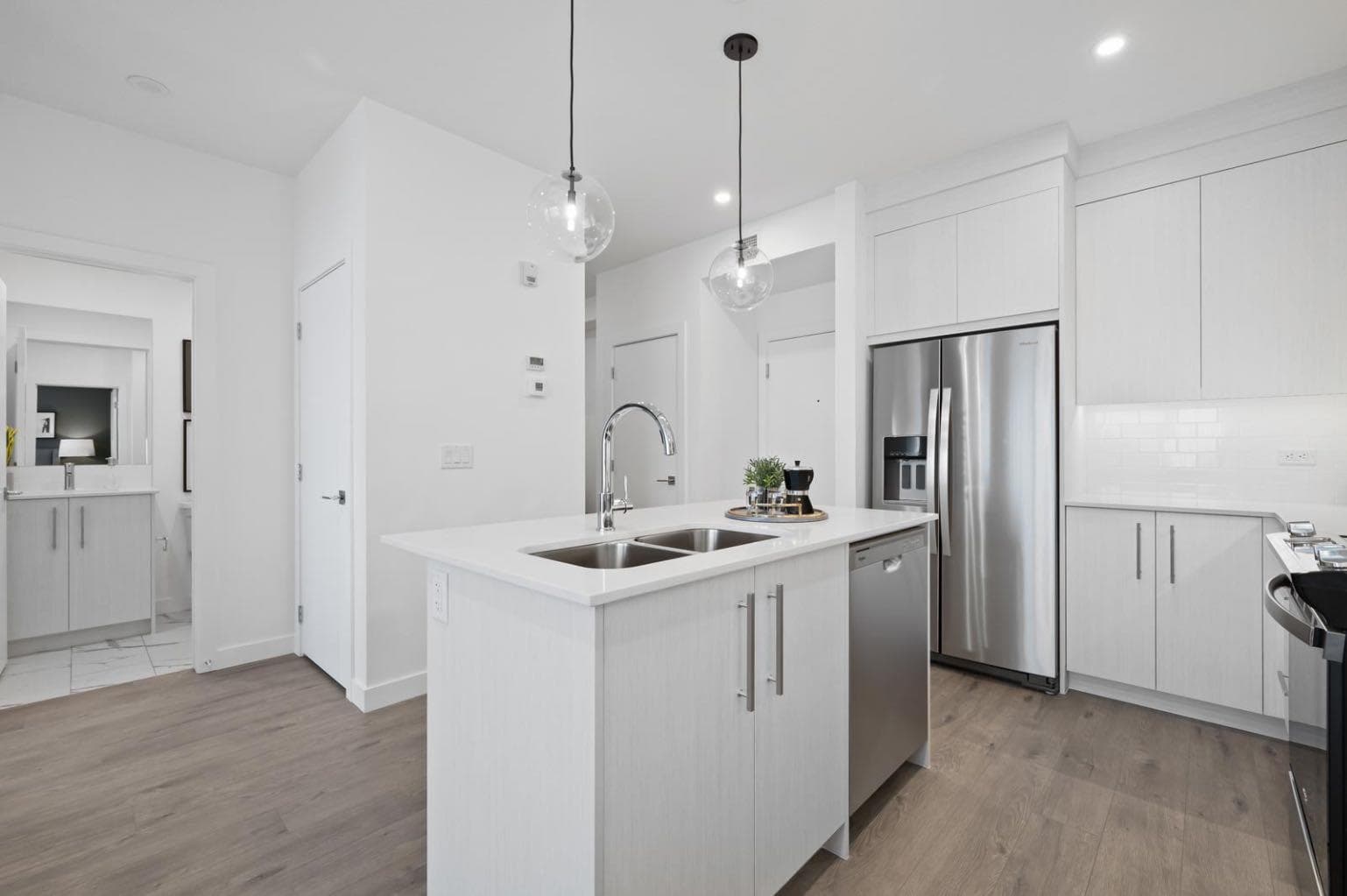 3314, 6 Merganser Drive W
