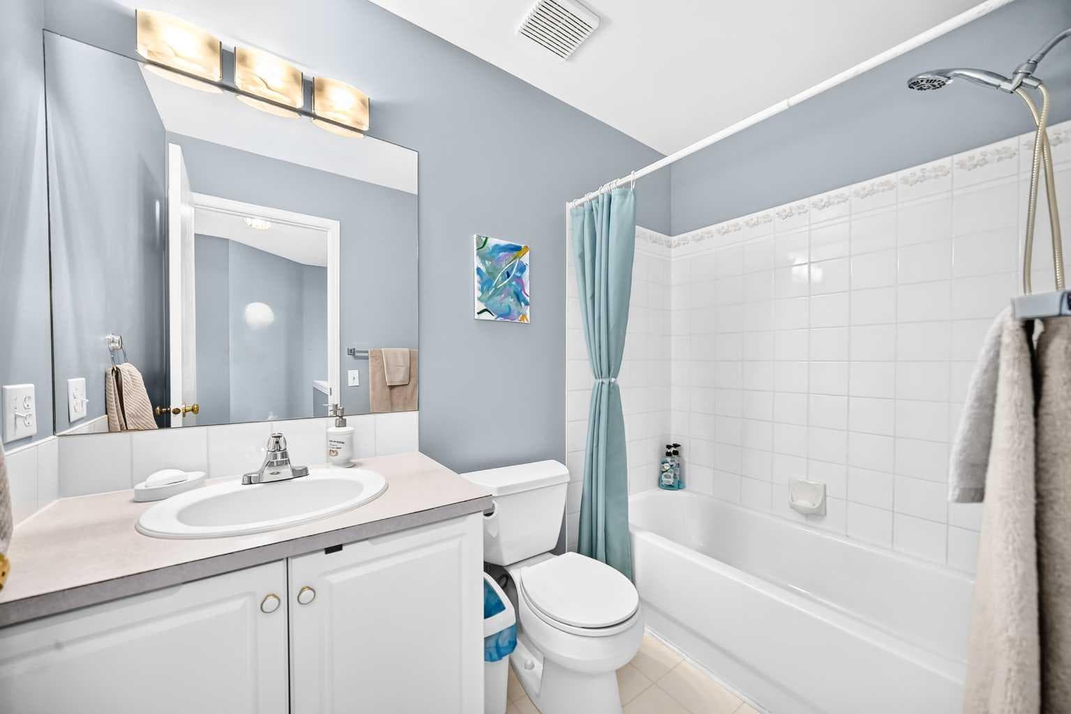 220 Shawbrooke Manor SW