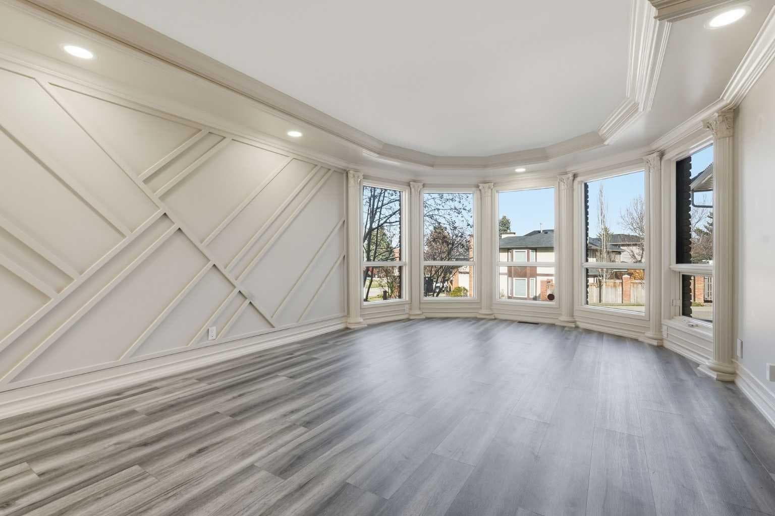 91 Patterson Crescent SW