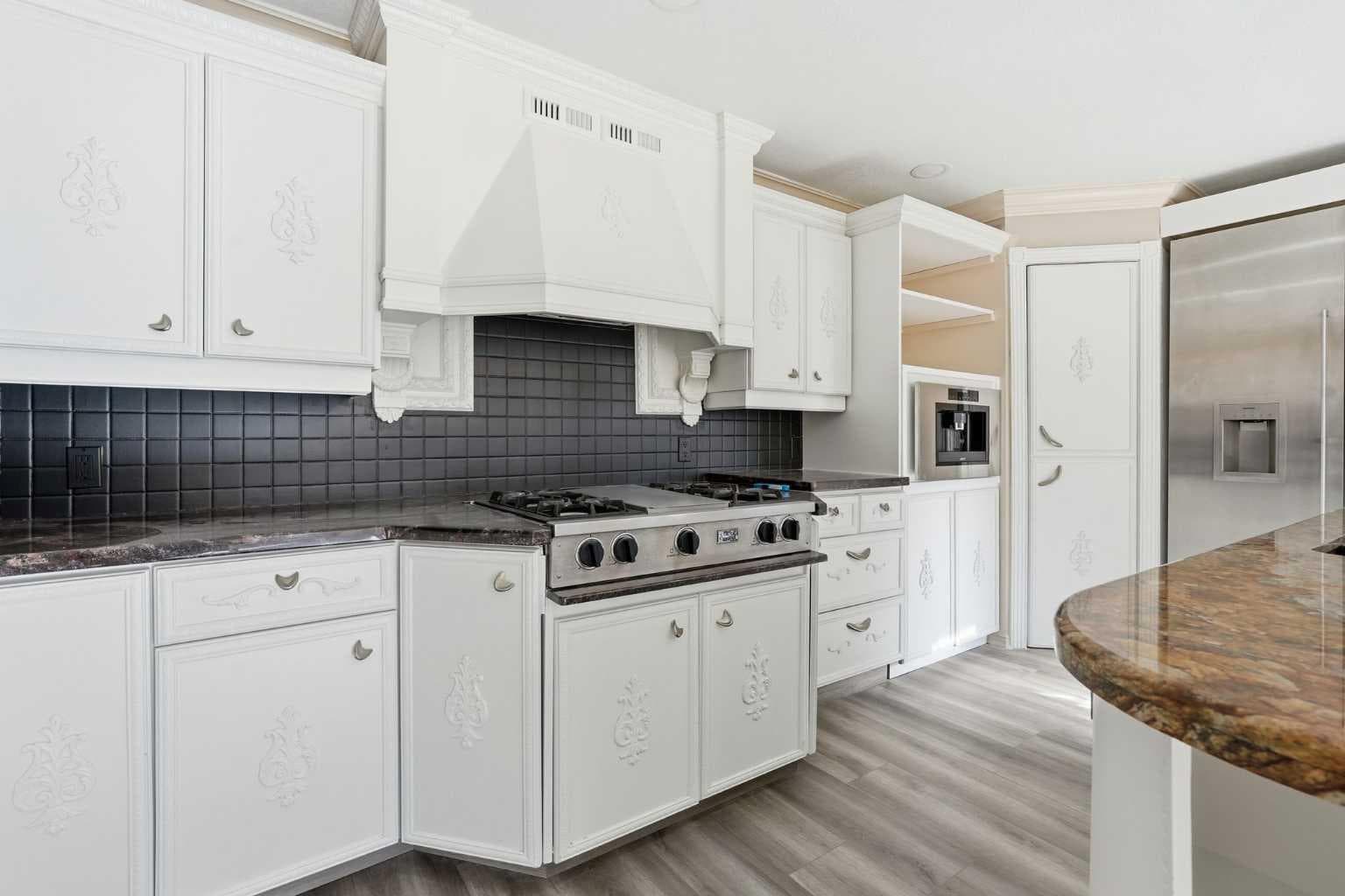 91 Patterson Crescent SW