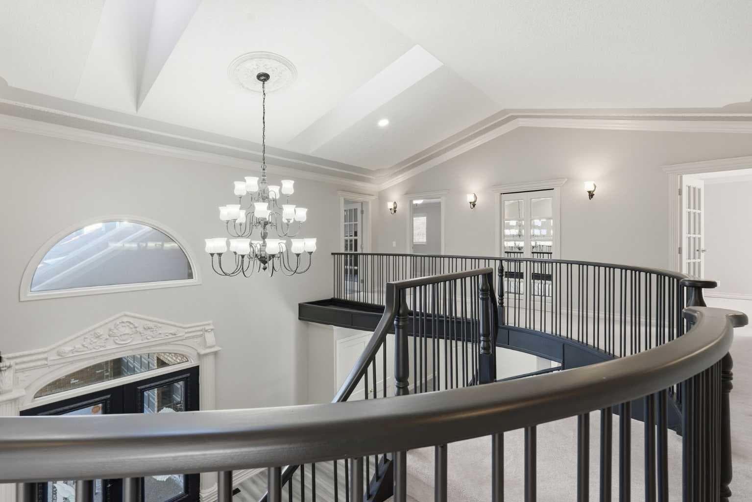 91 Patterson Crescent SW
