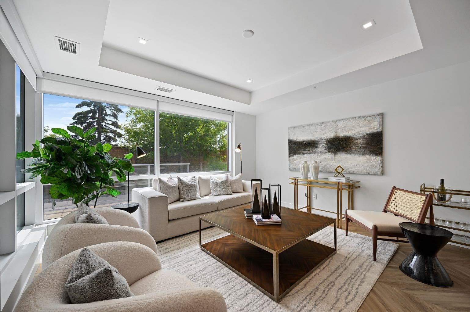 114, 8505 Broadcast Avenue SW