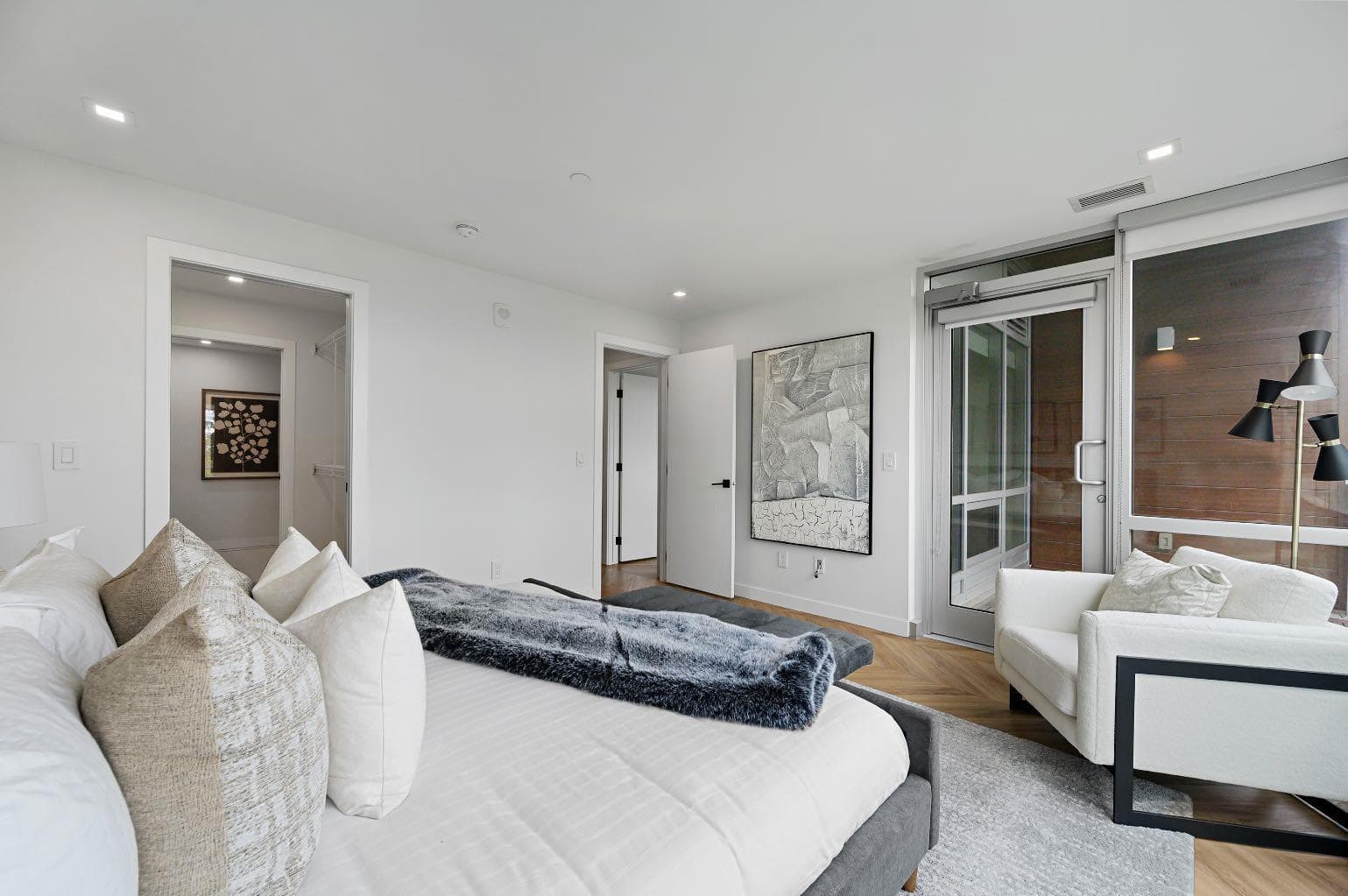 114, 8505 Broadcast Avenue SW