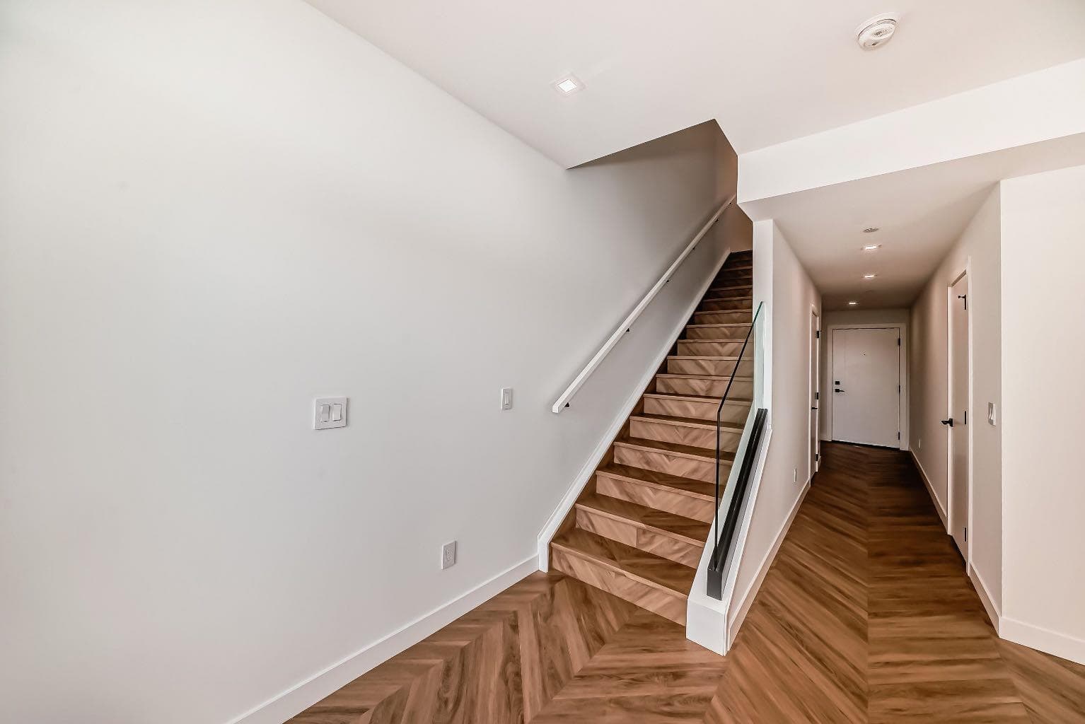 112, 8445 Broadcast Avenue SW