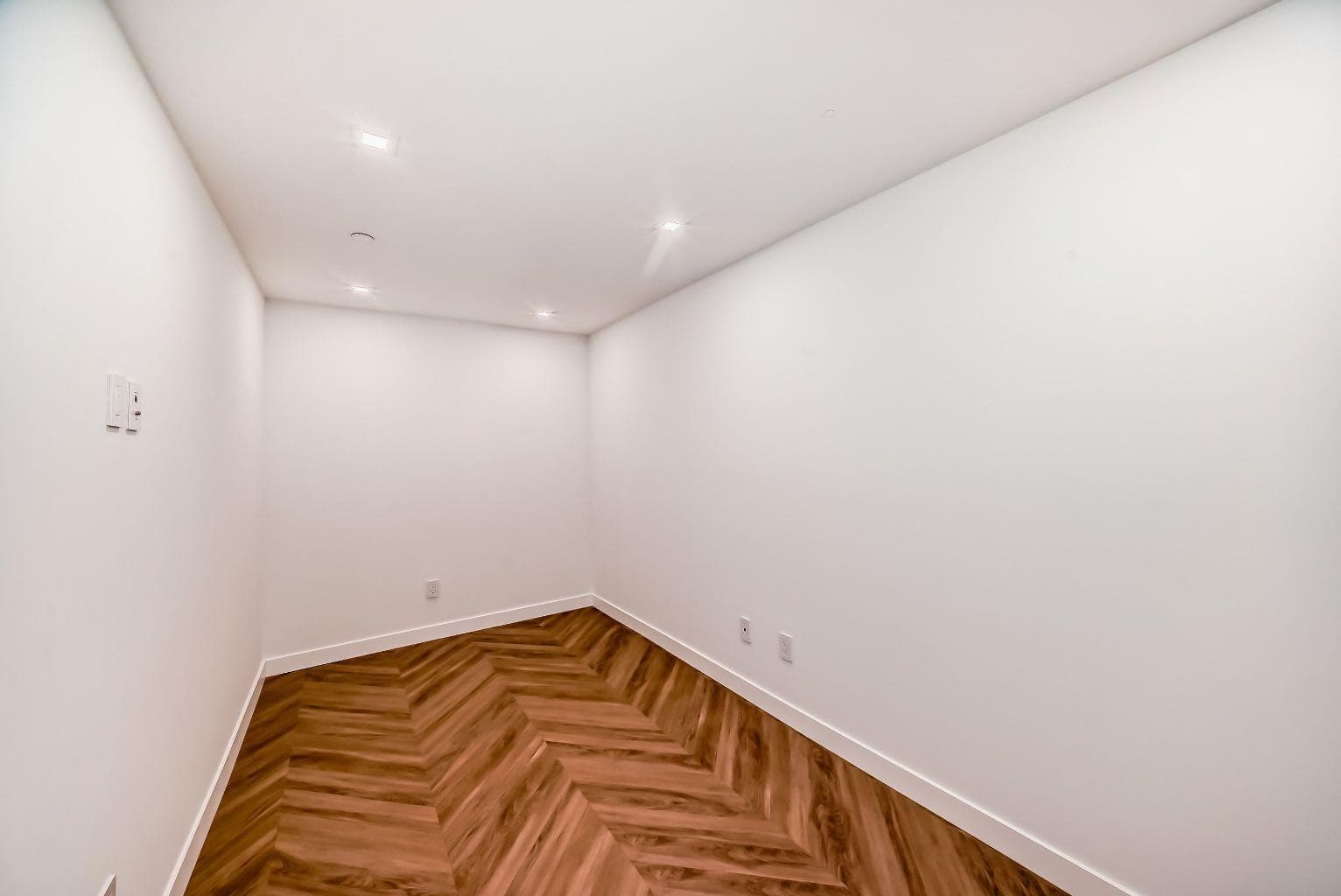 112, 8445 Broadcast Avenue SW