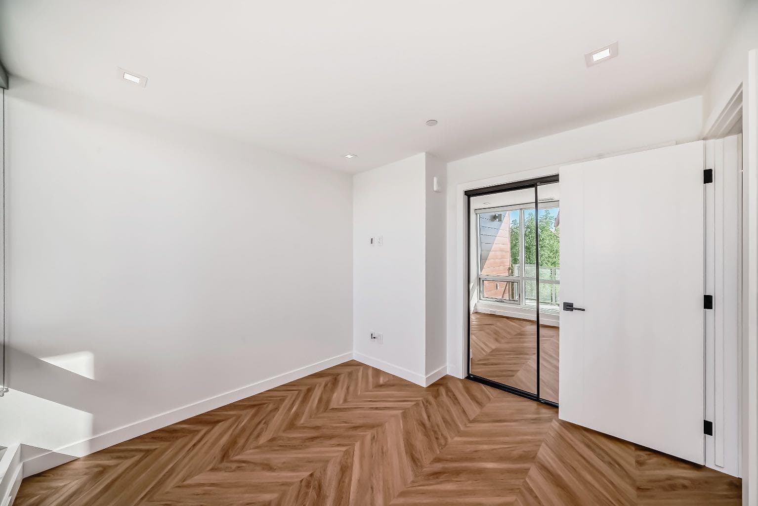 112, 8445 Broadcast Avenue SW