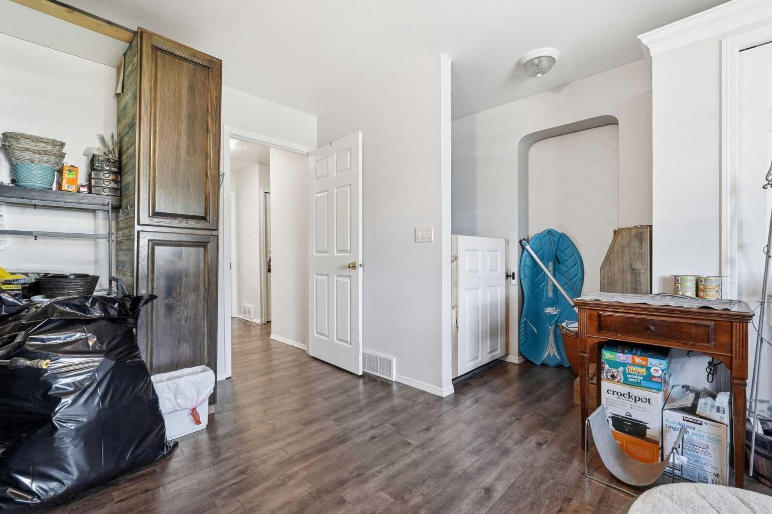 274006 Township Road 262  
