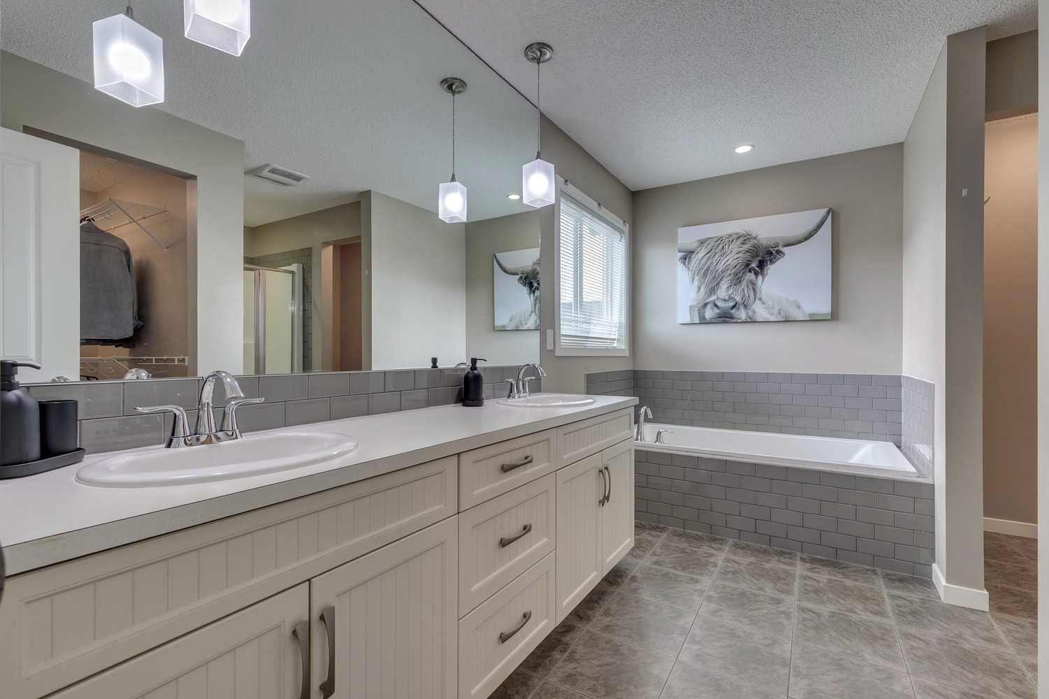 29 Copperpond Parade SE