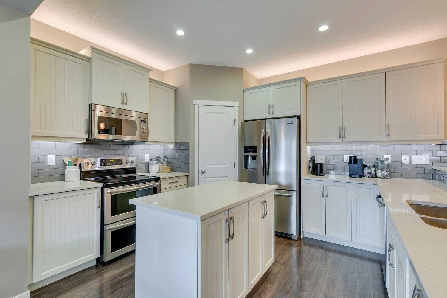 29 Copperpond Parade SE