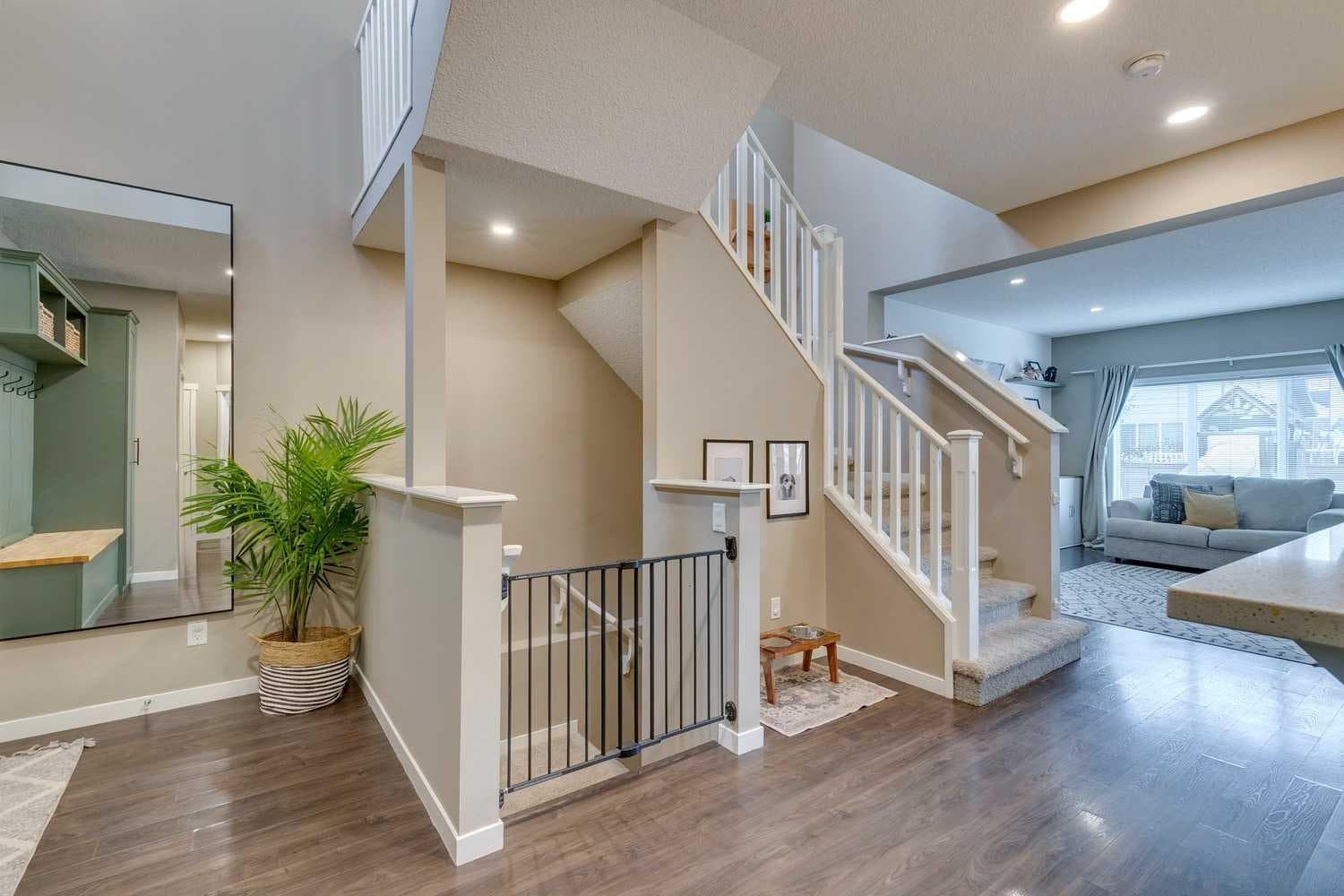 29 Copperpond Parade SE
