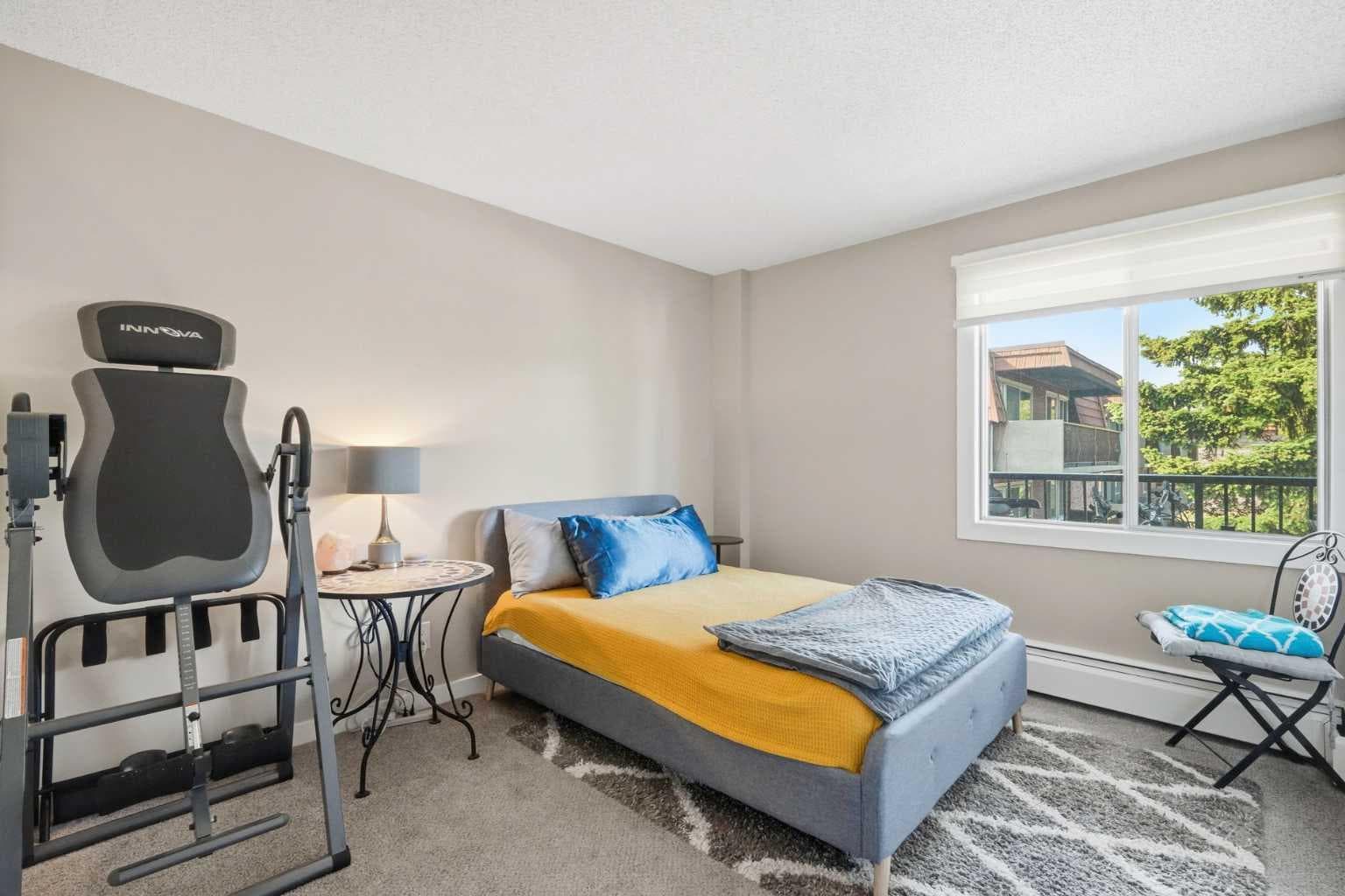 75D, 231 Heritage Drive SE
