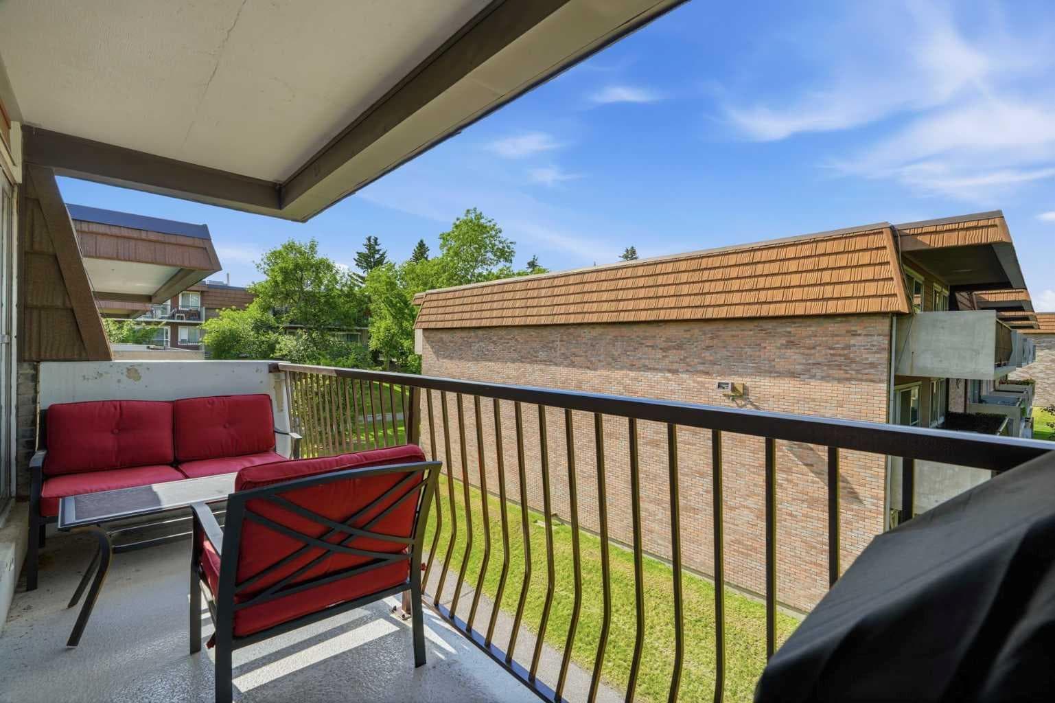 75D, 231 Heritage Drive SE