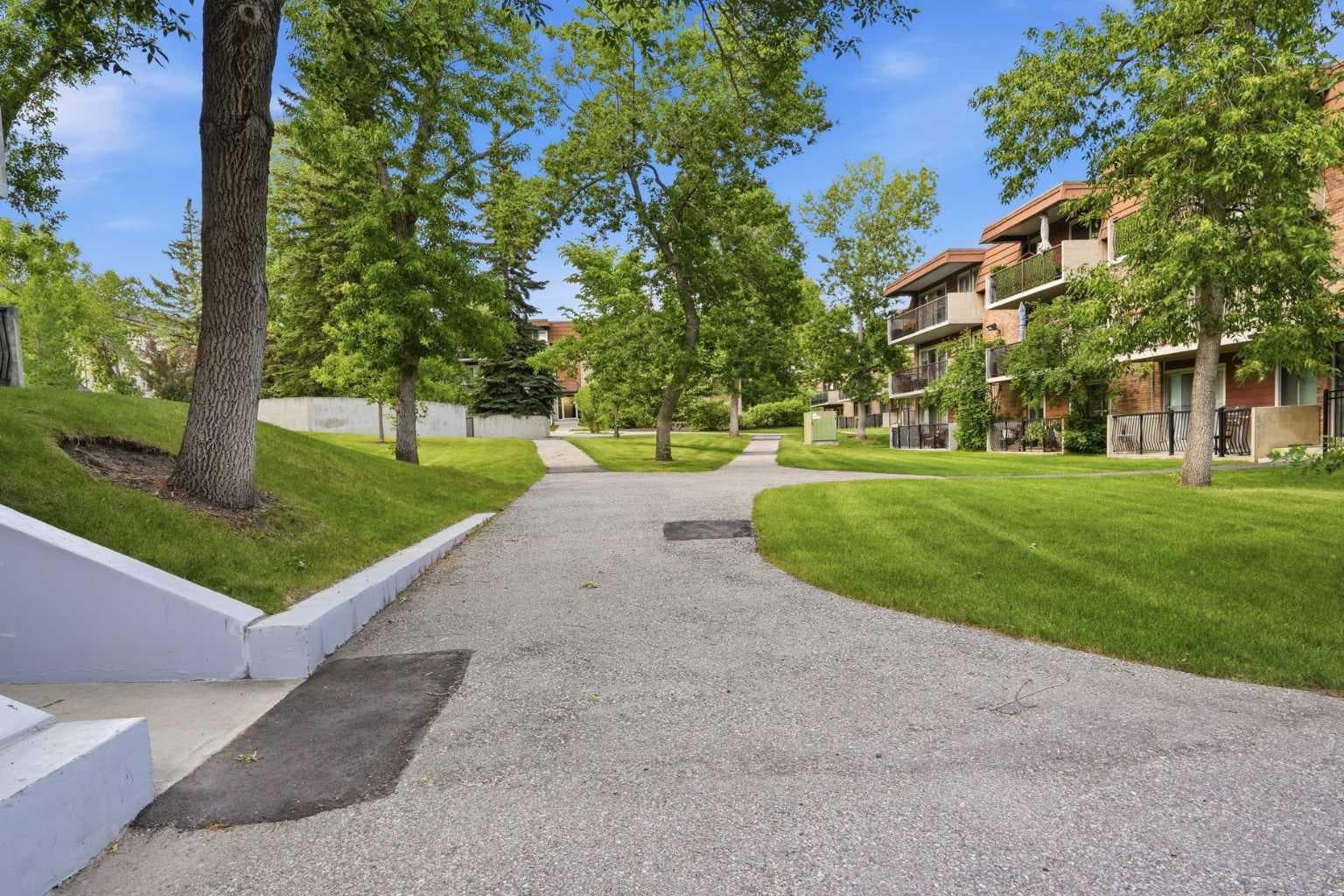 75D, 231 Heritage Drive SE