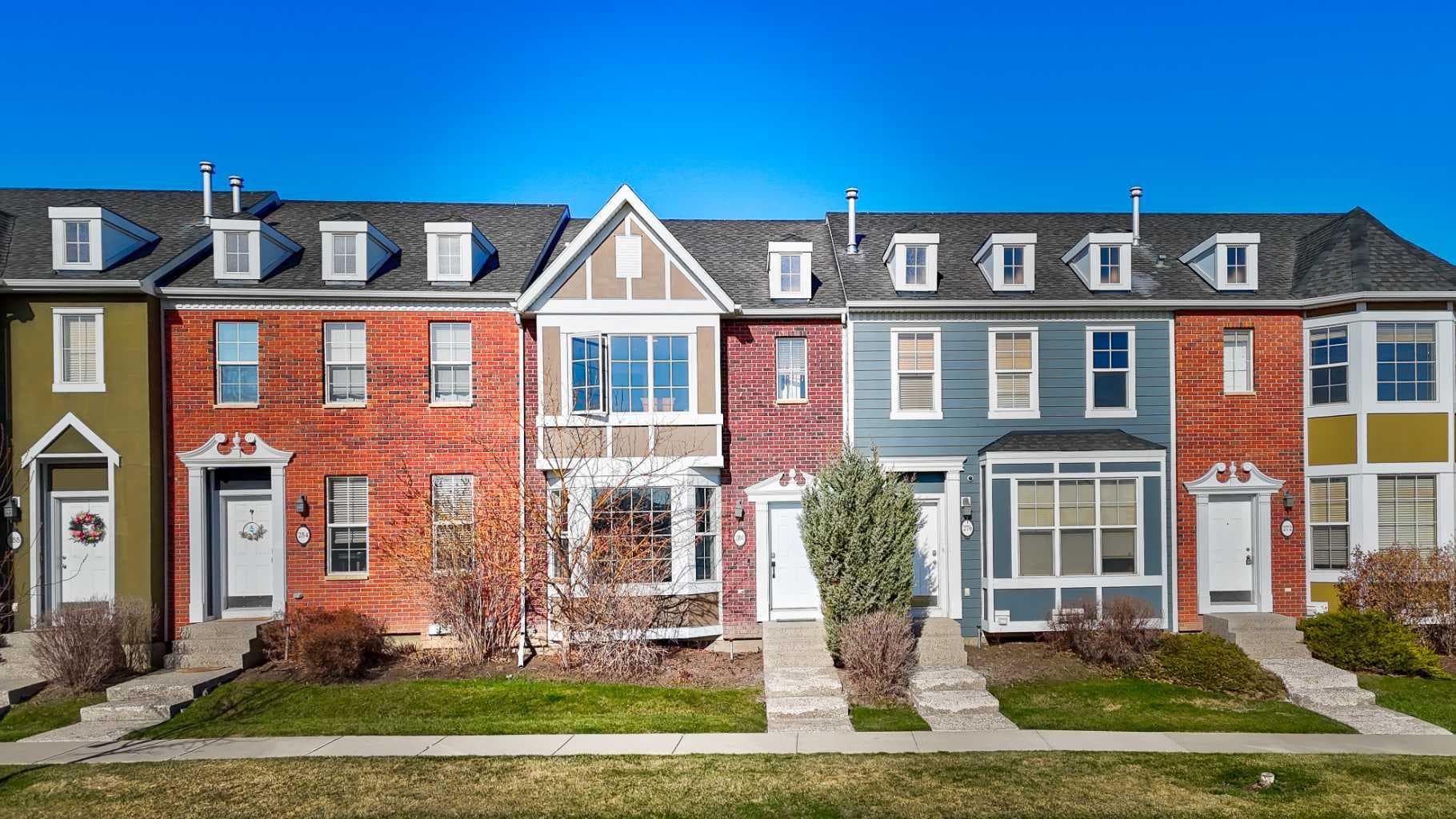 280 Rainbow Falls Drive 