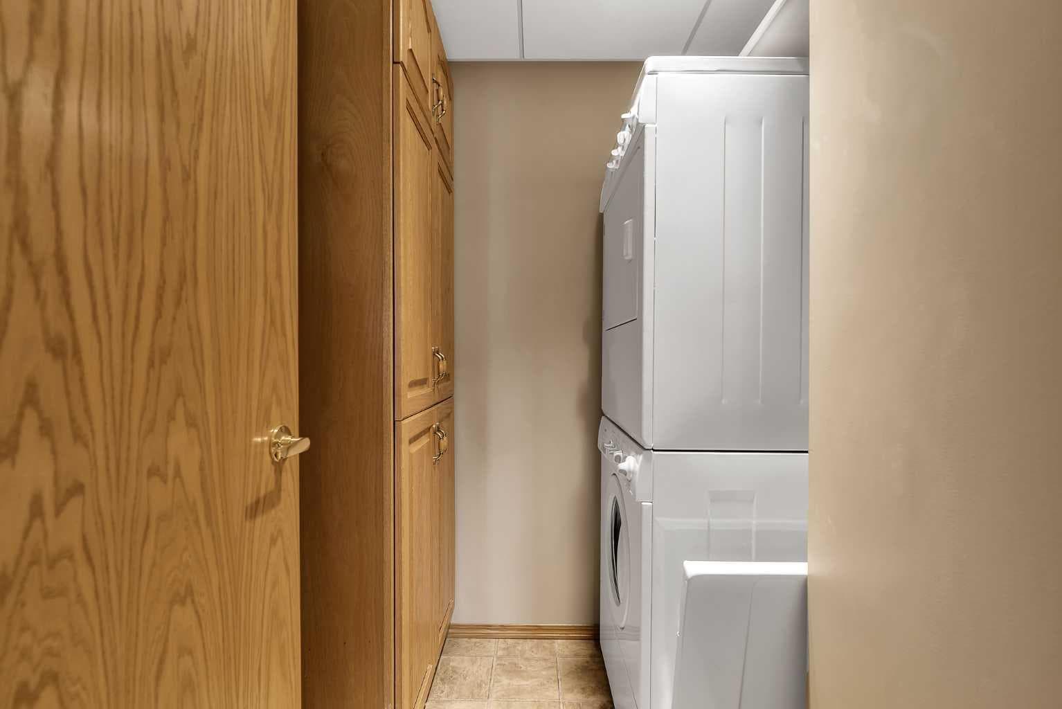 8 Edgepark Villas NW