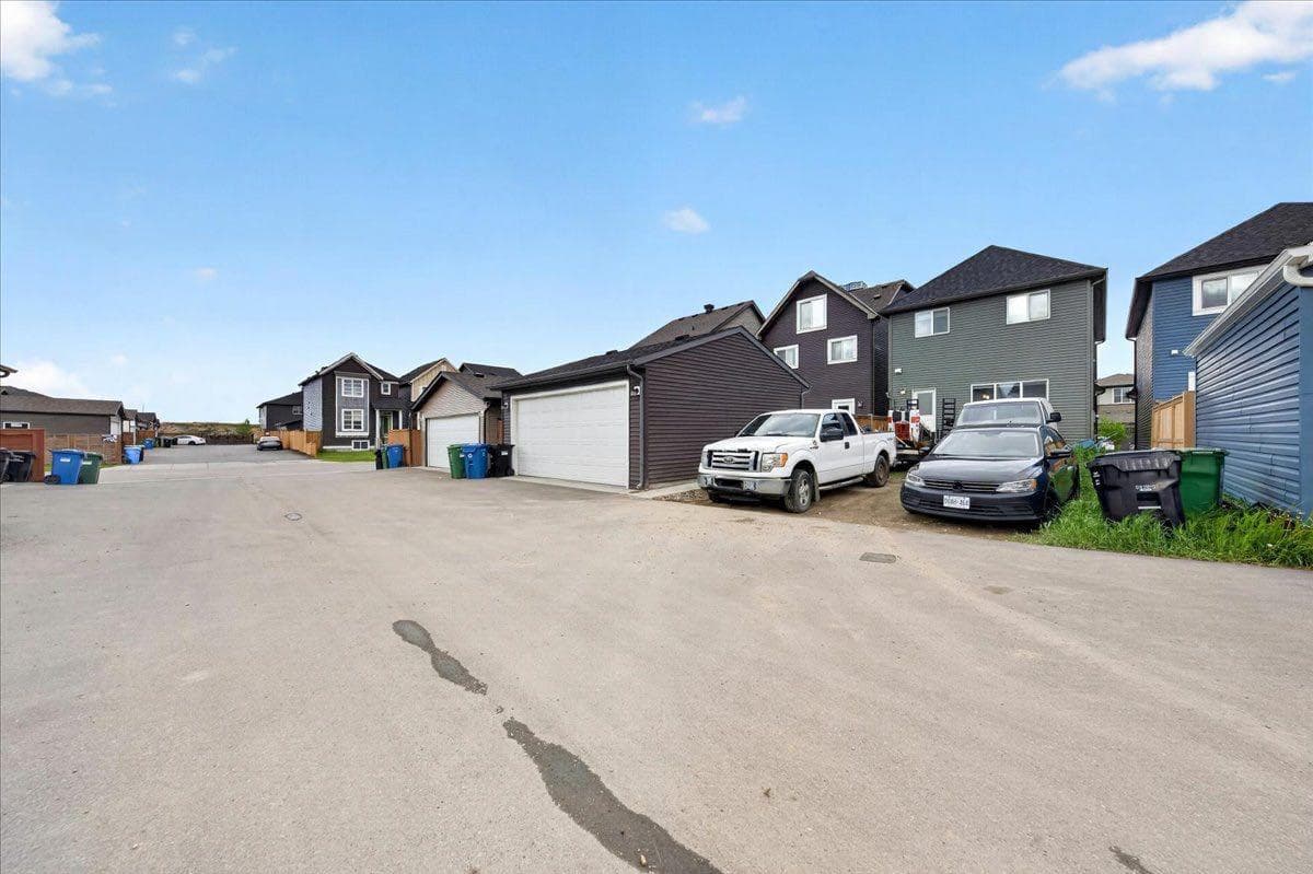 15 Savanna Parade 
