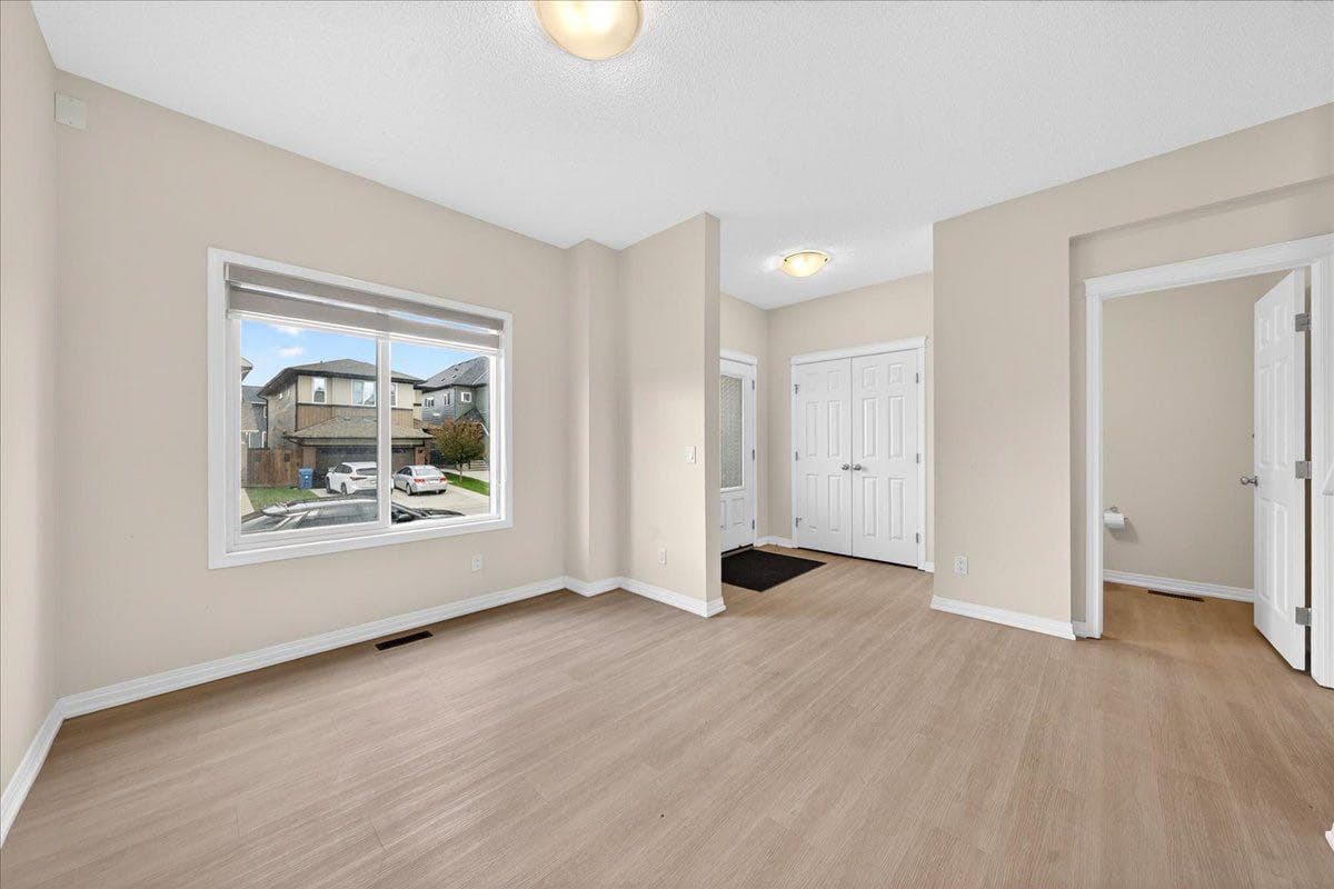 15 Savanna Parade 
