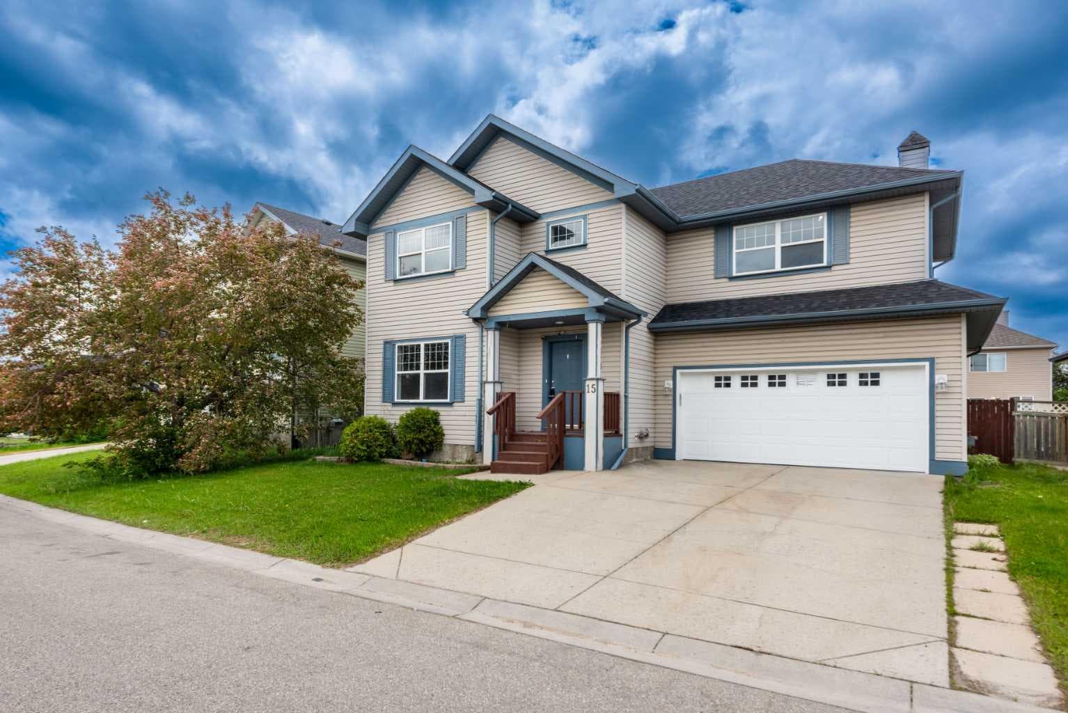 15 Martha's Haven Green NE