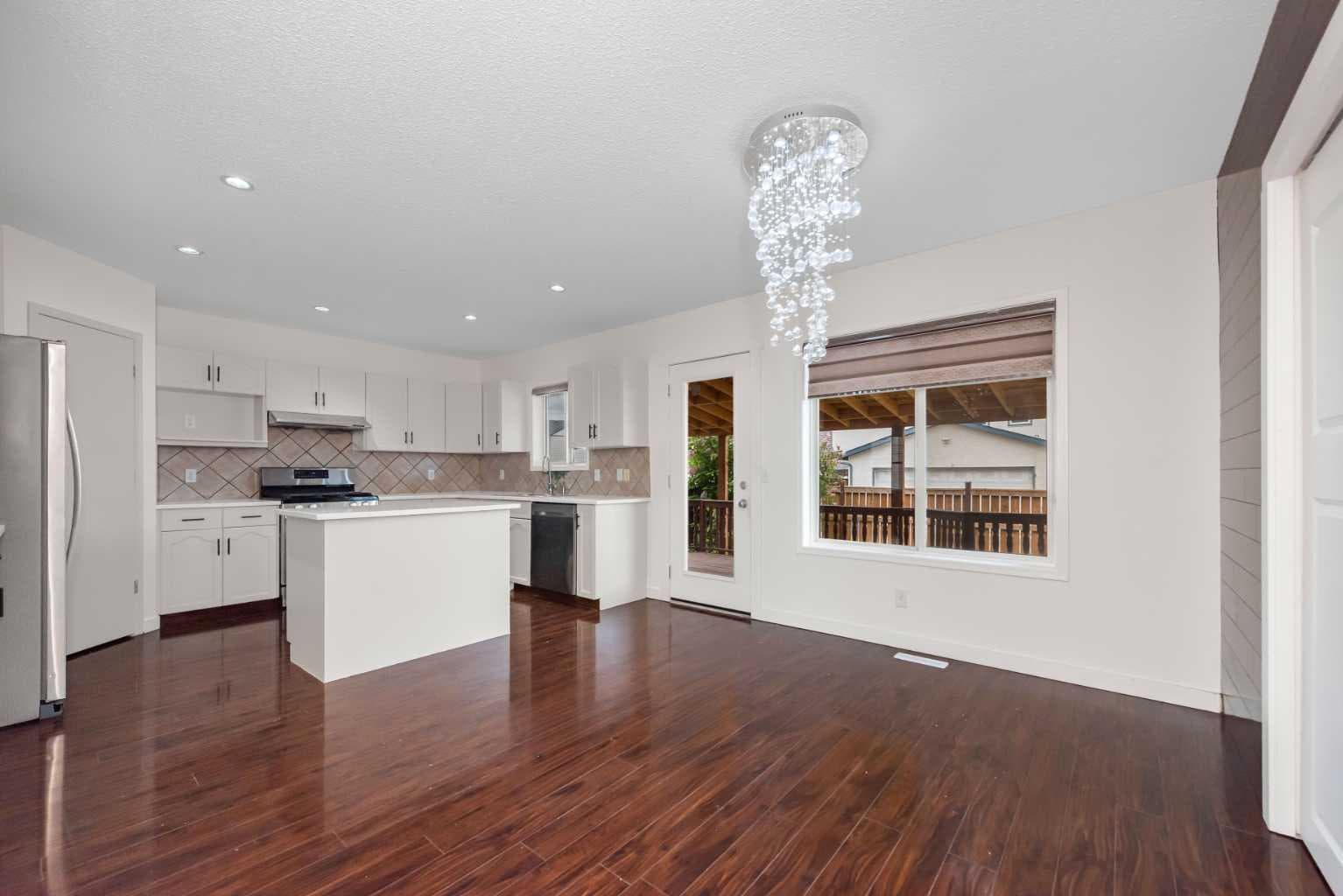 15 Martha's Haven Green NE