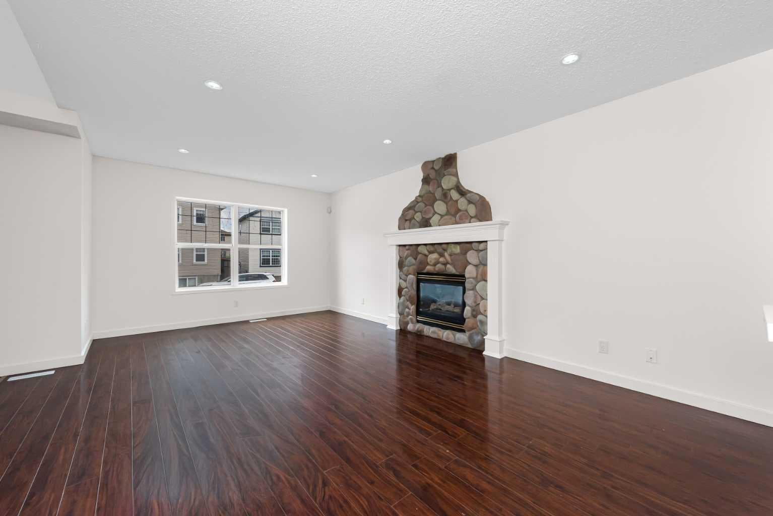 15 Martha's Haven Green NE