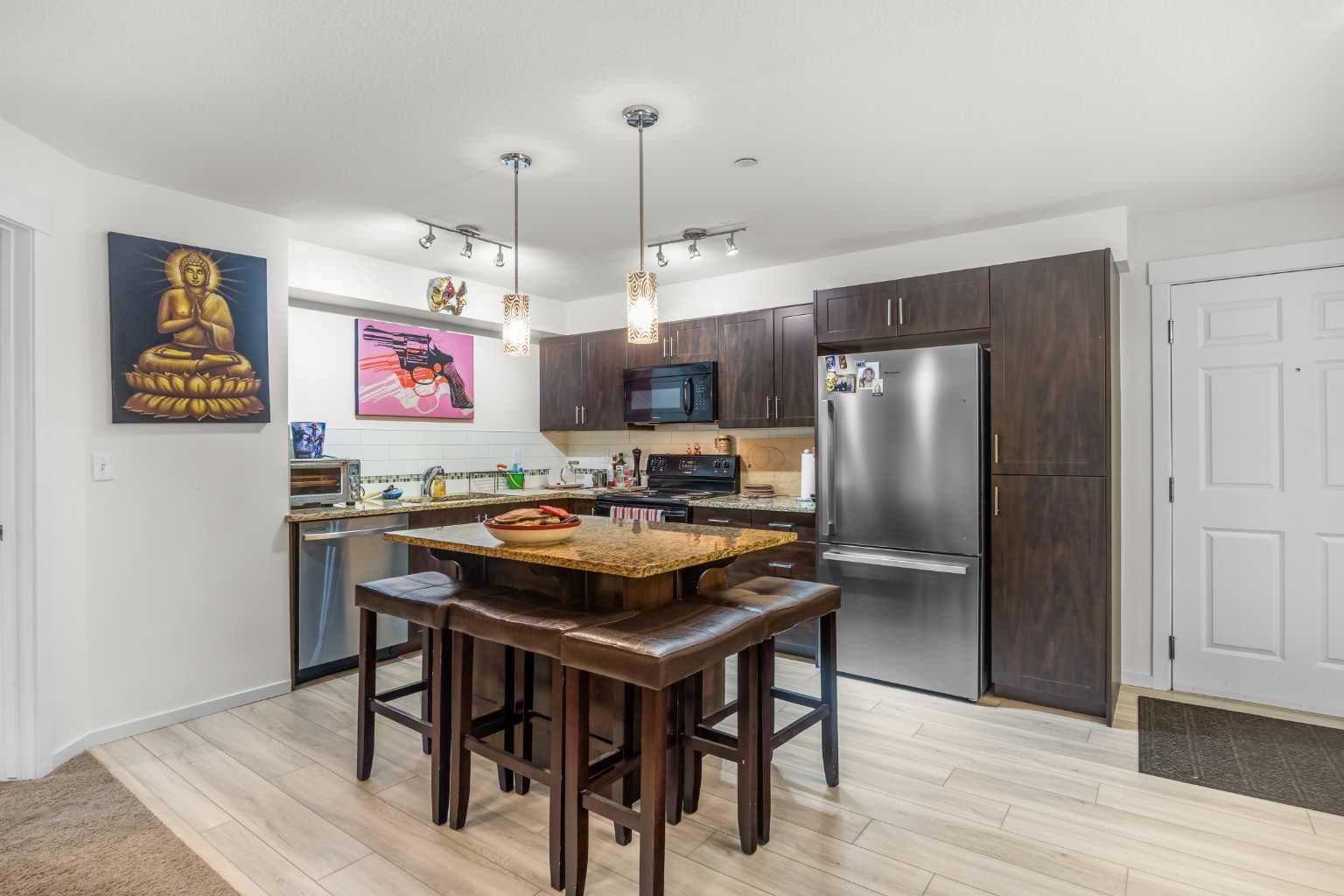 5209, 279 Copperpond Common SE
